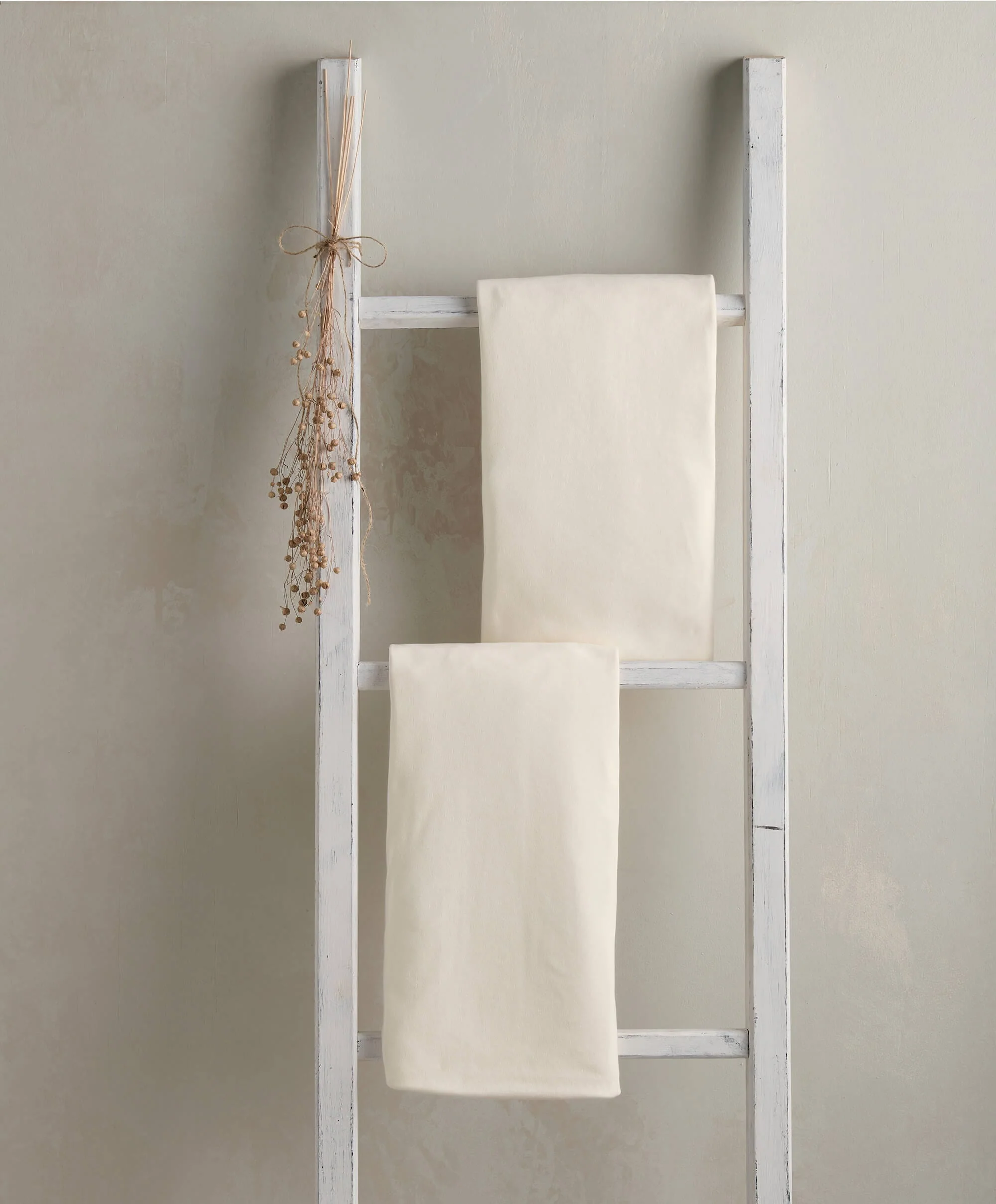 Cotton Essentials Cotbed Fitted Sheets (2 pack) - Cream - Image 5