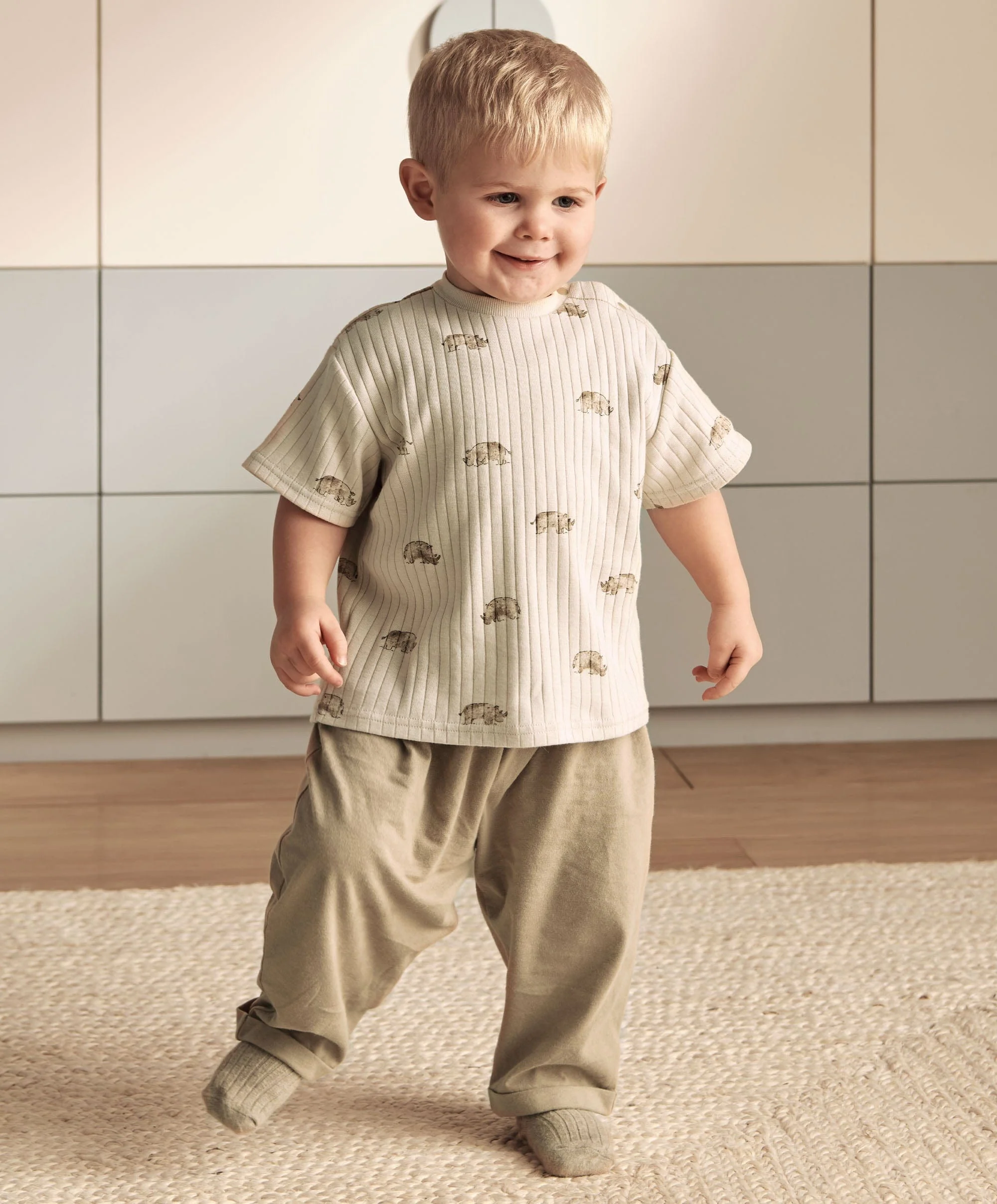 Rhino Ribbed T-Shirt & Trousers Outfit Set - Image 2
