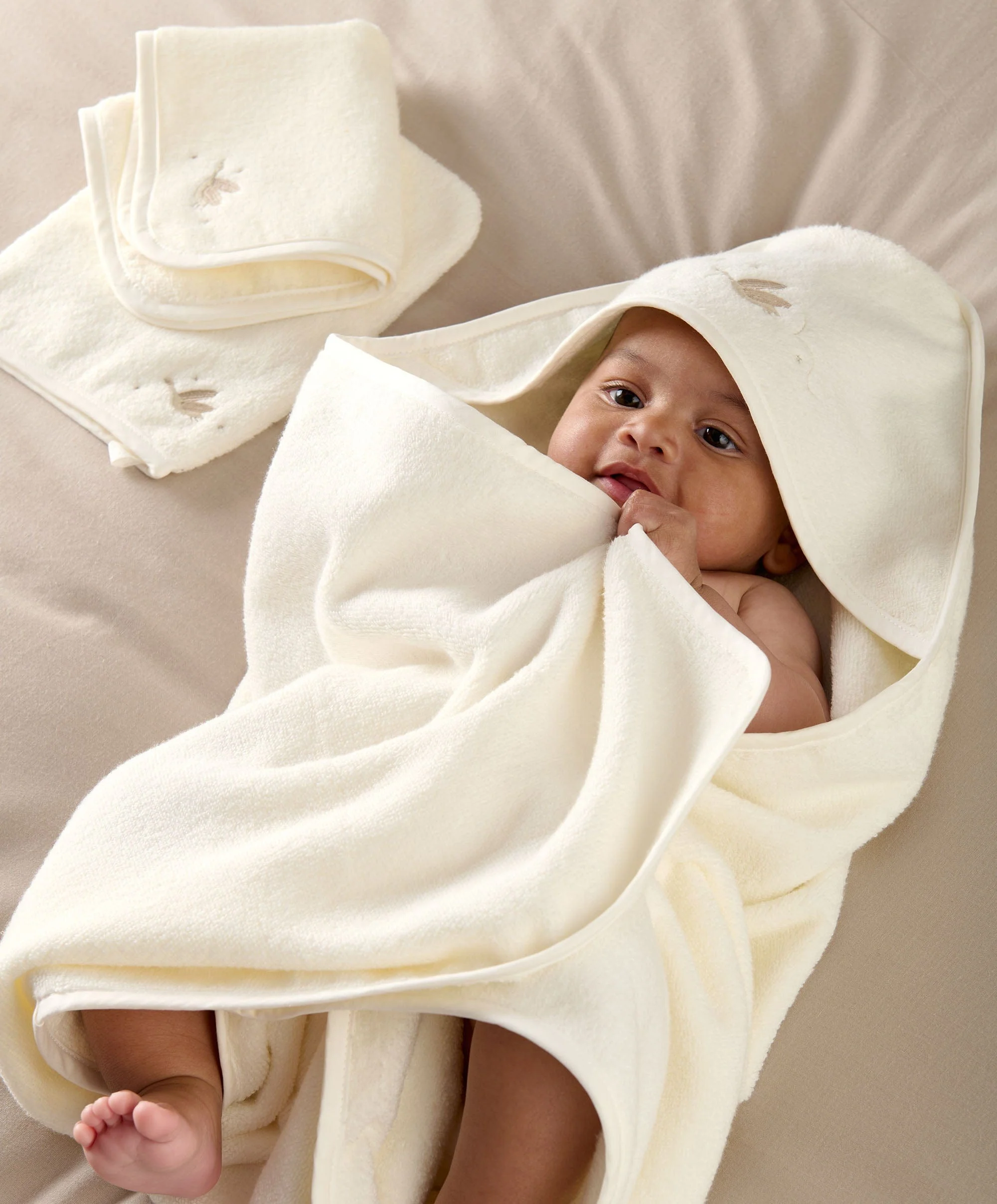 Baby Towelling Set (3 Pack) - Welcome to the World Duckling - Image 2