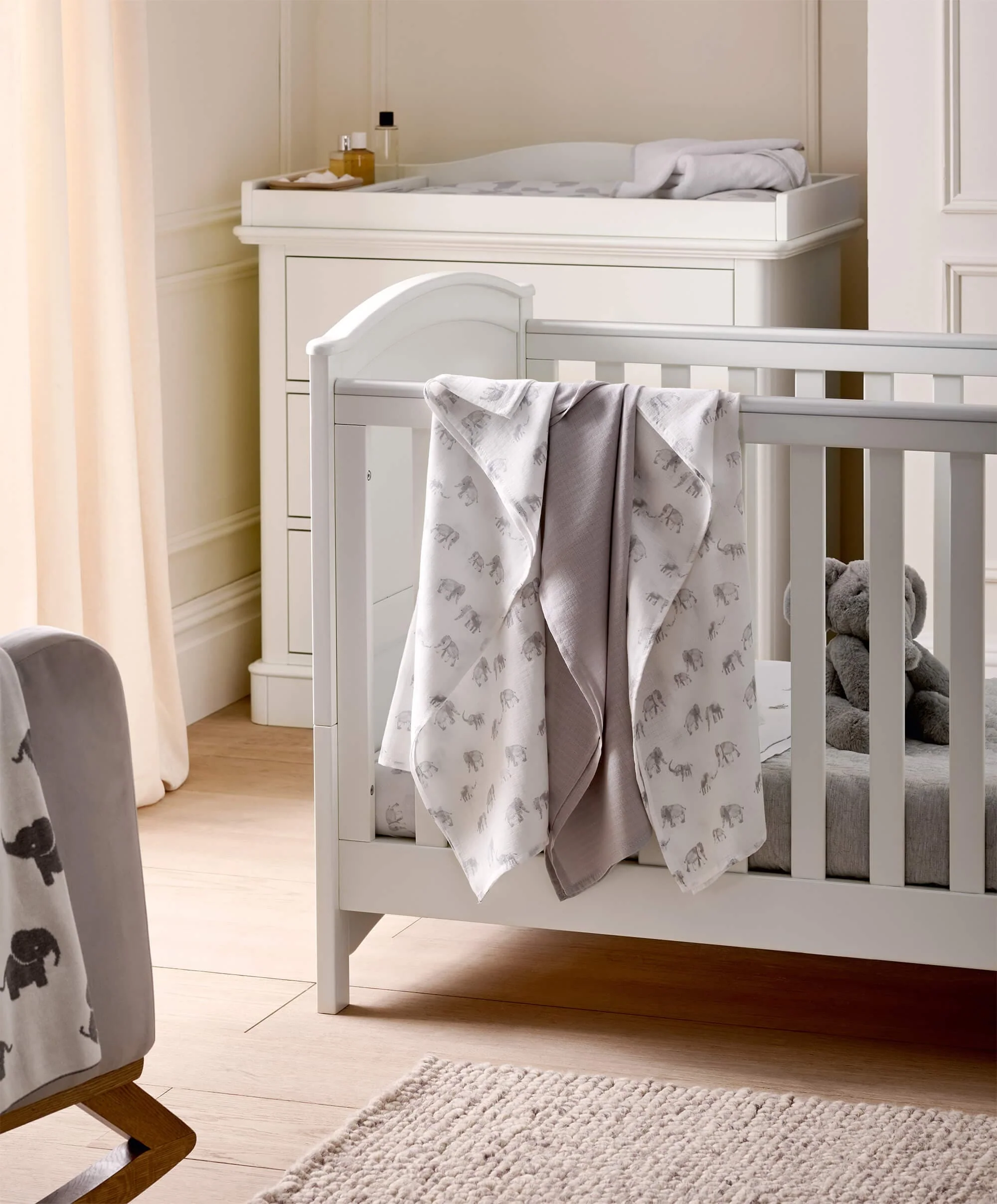 Large Muslin Cloths (3 Pack) - Welcome to the World Elephant - Image 2