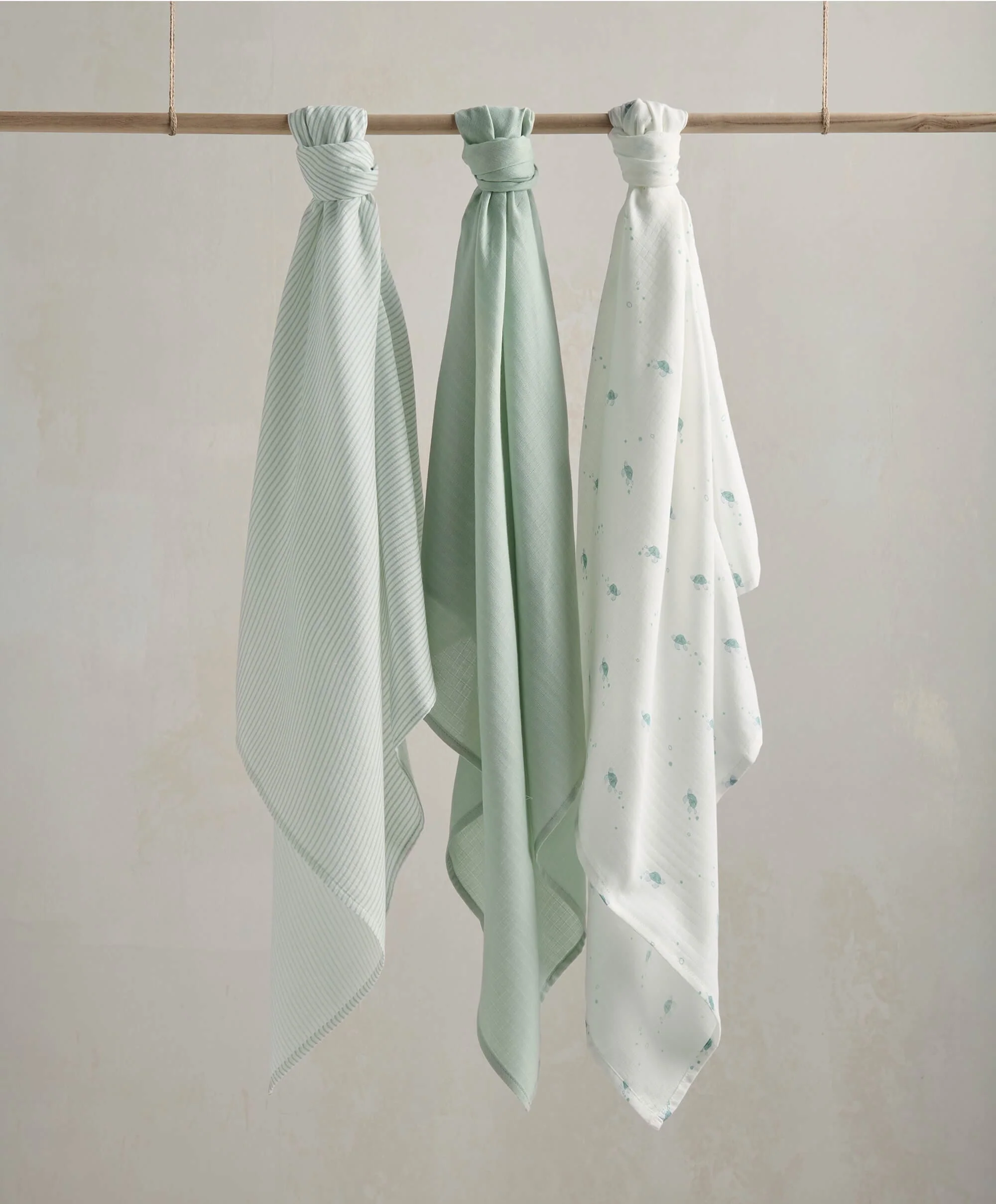 Large Turtle Muslin Cloths - 3 Pack - Image 4