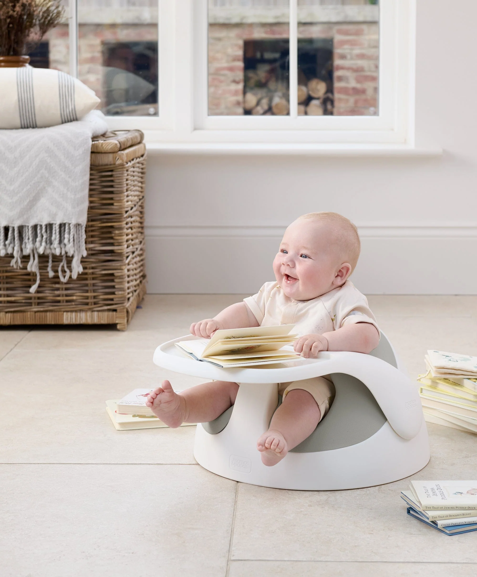 Snug Floor Seat with Activity Tray - Pebble Grey - Image 10