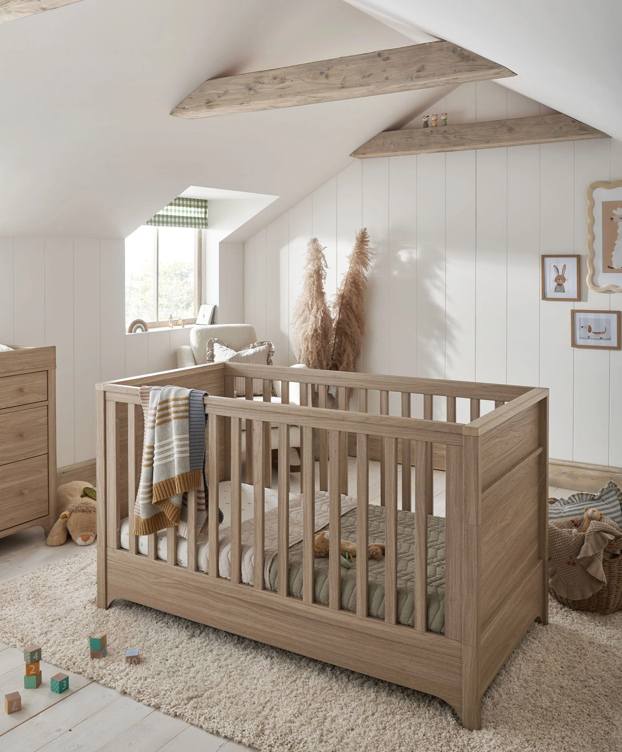 Barton Cotbed - Oak
