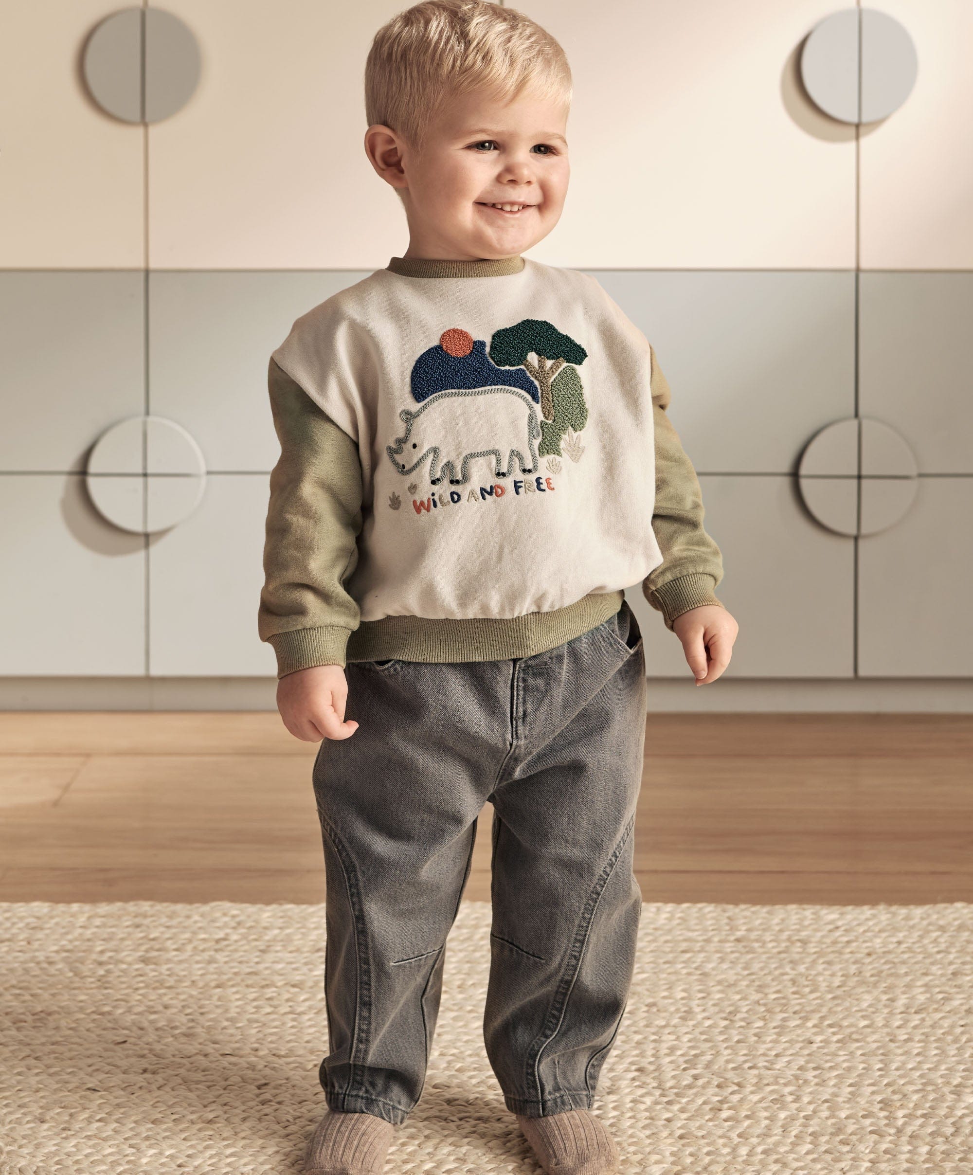 Wild & Free Sweatshirt - Image 2