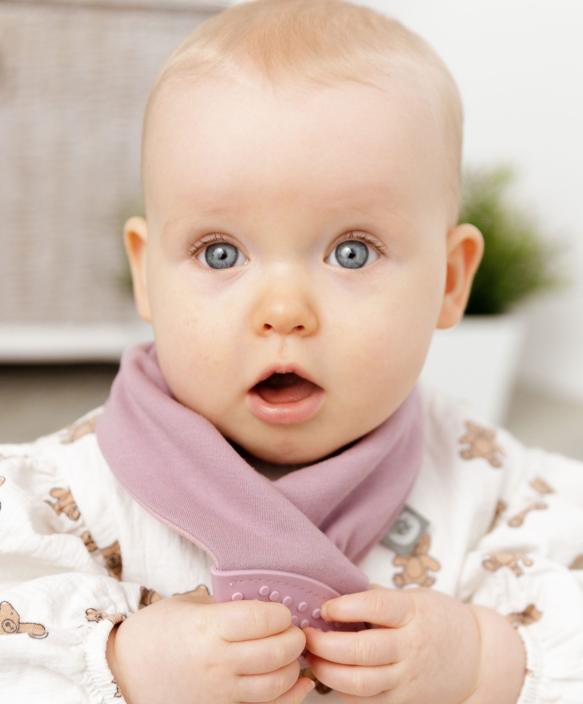 Cheeky Chompers Neckerchew - Dusky Pink