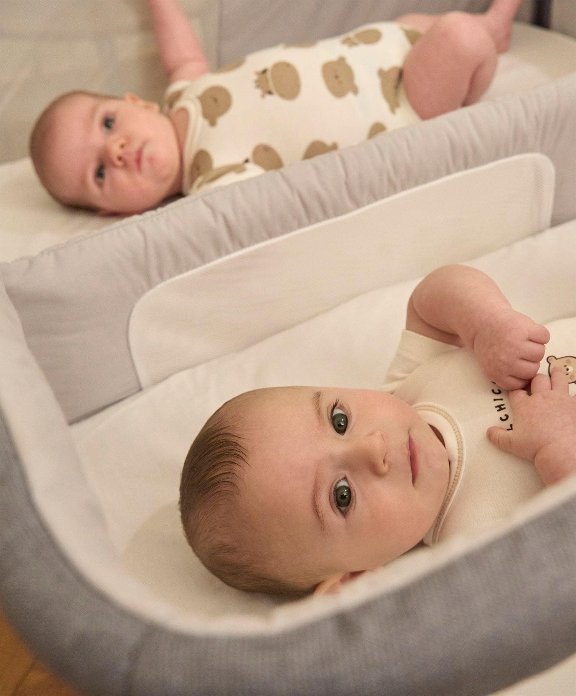 Chicco Next2Me Twins Bedside Crib – Magnet Grey - Image 4