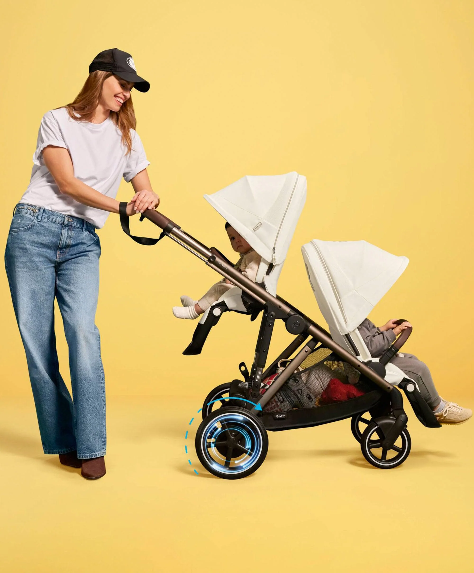 Cybex e-Gazelle S Electric Single to Double Pushchair Bundle with Cybex Cloud T i-Size Rotating Car Seat (7 Pieces) - Black - Image 18