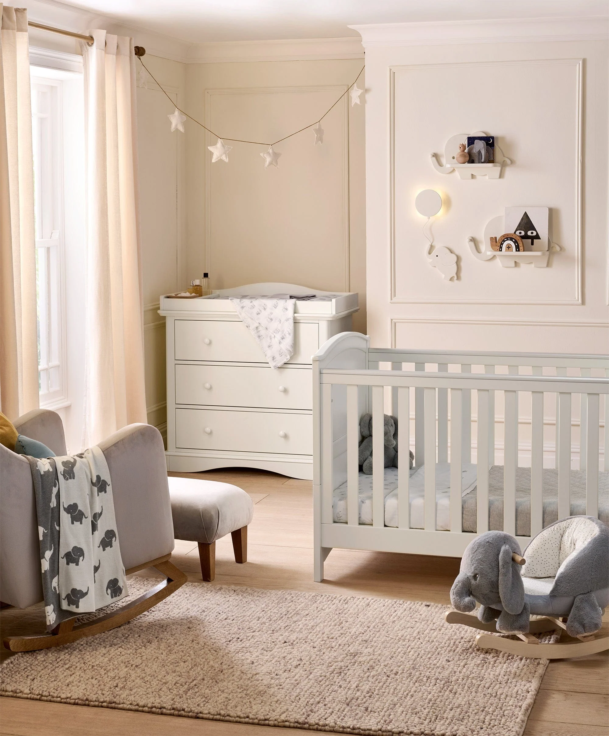 Flyn 2 Piece Cotbed Set with Dresser Changer - White - Image 11