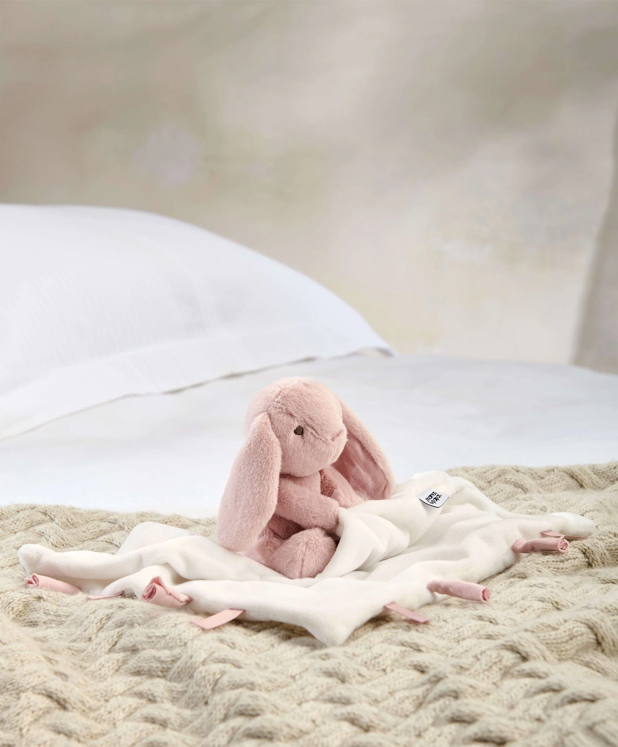 Bathtime Bunny - Medium Gift Box - Image 6