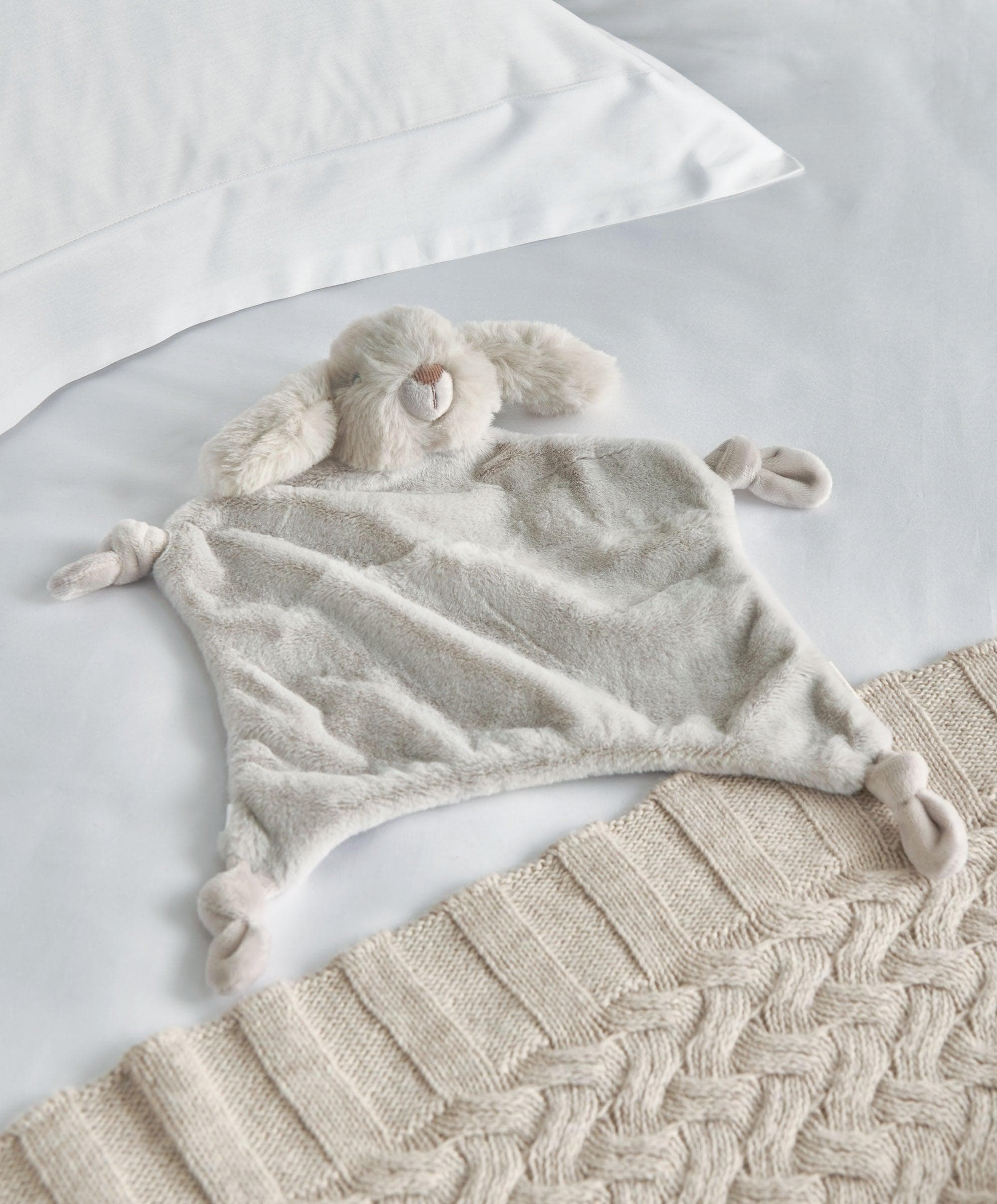 Bunny Dreampod Swaddle & Comforter Gift Box - Image 4