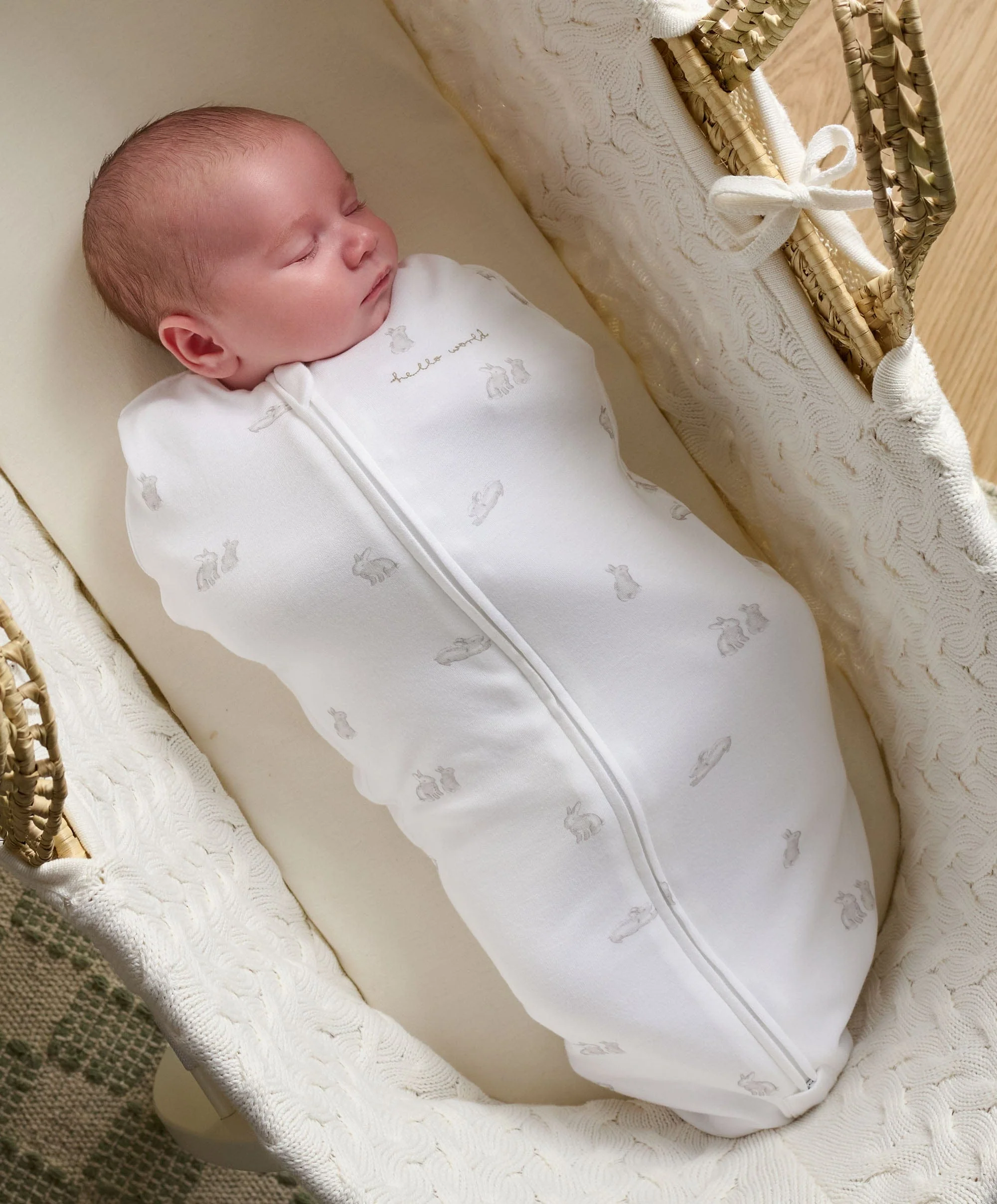 Bunny Dreampod Swaddle & Soft Toy Gift Box - Image 2