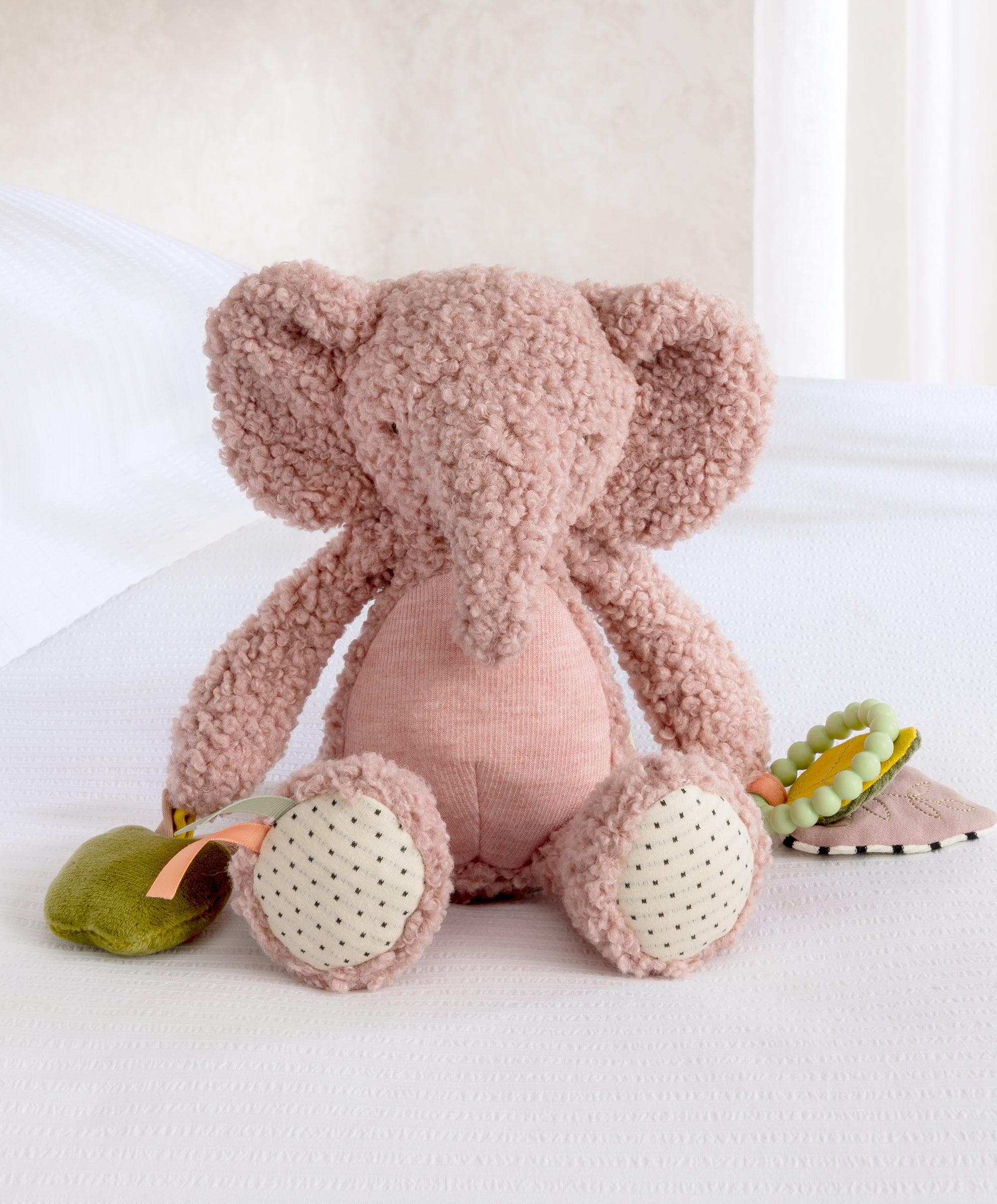Pink Blanket & Elephant Gift Box - Image 3