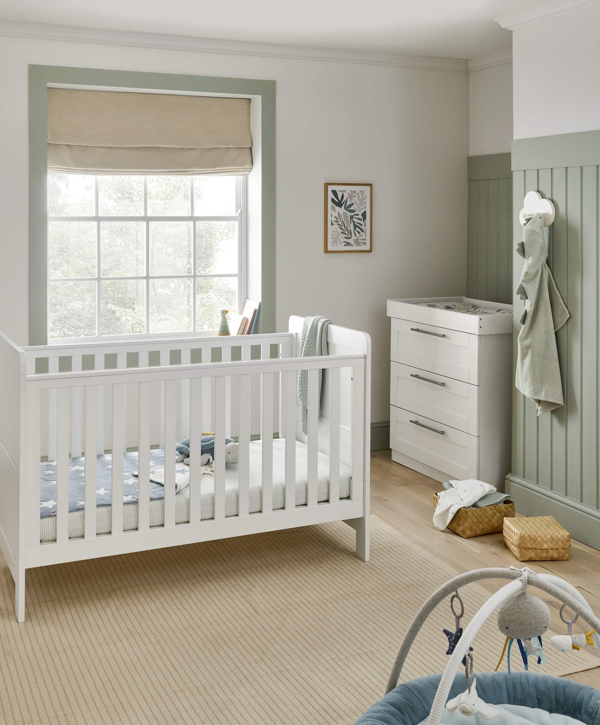 Hampden 2 Piece Cotbed Set with Dresser Changer - White