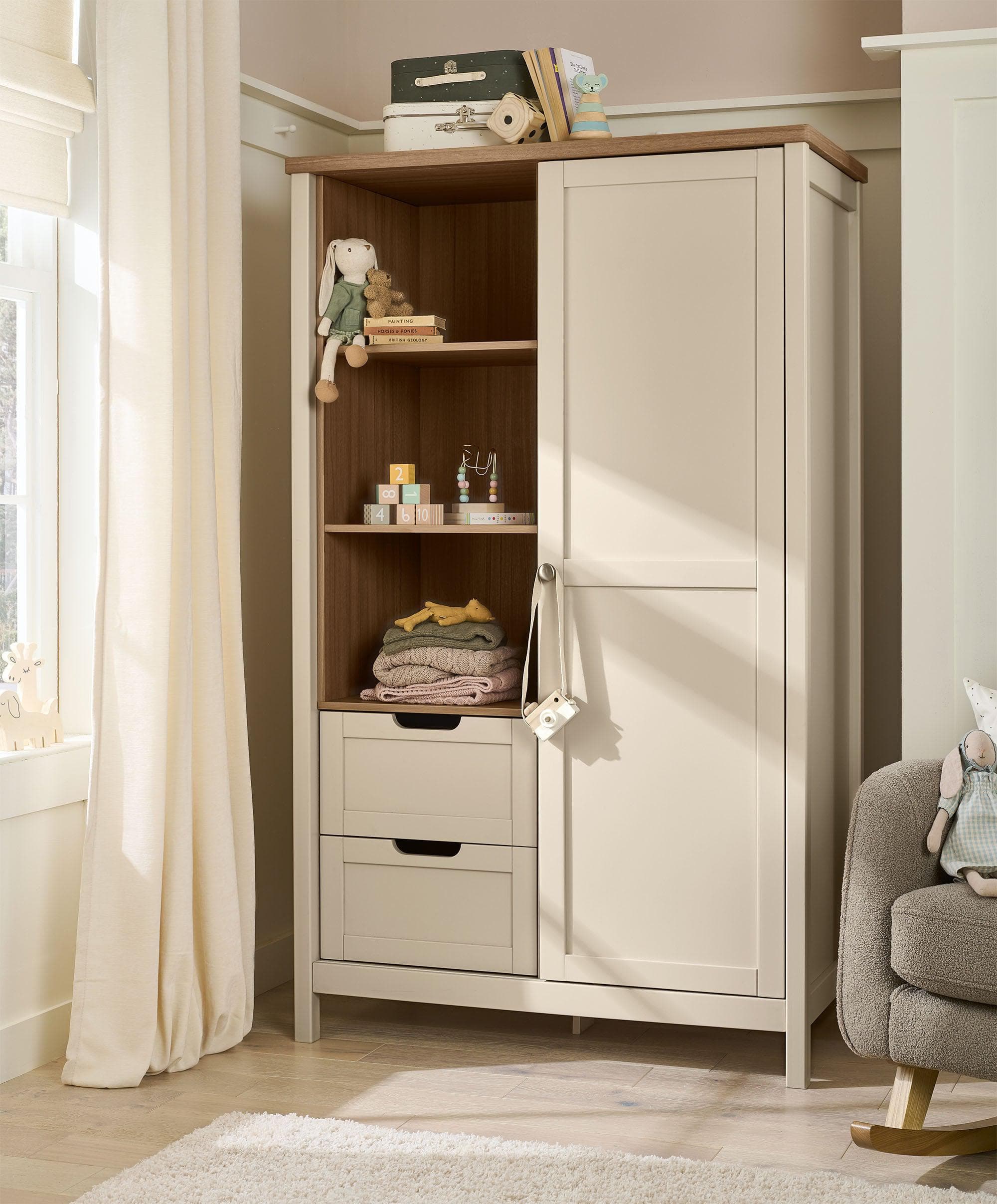 Harwell Nursery Bundle with Lua Bedside Crib (6 Piece) – Cashmere - Image 13