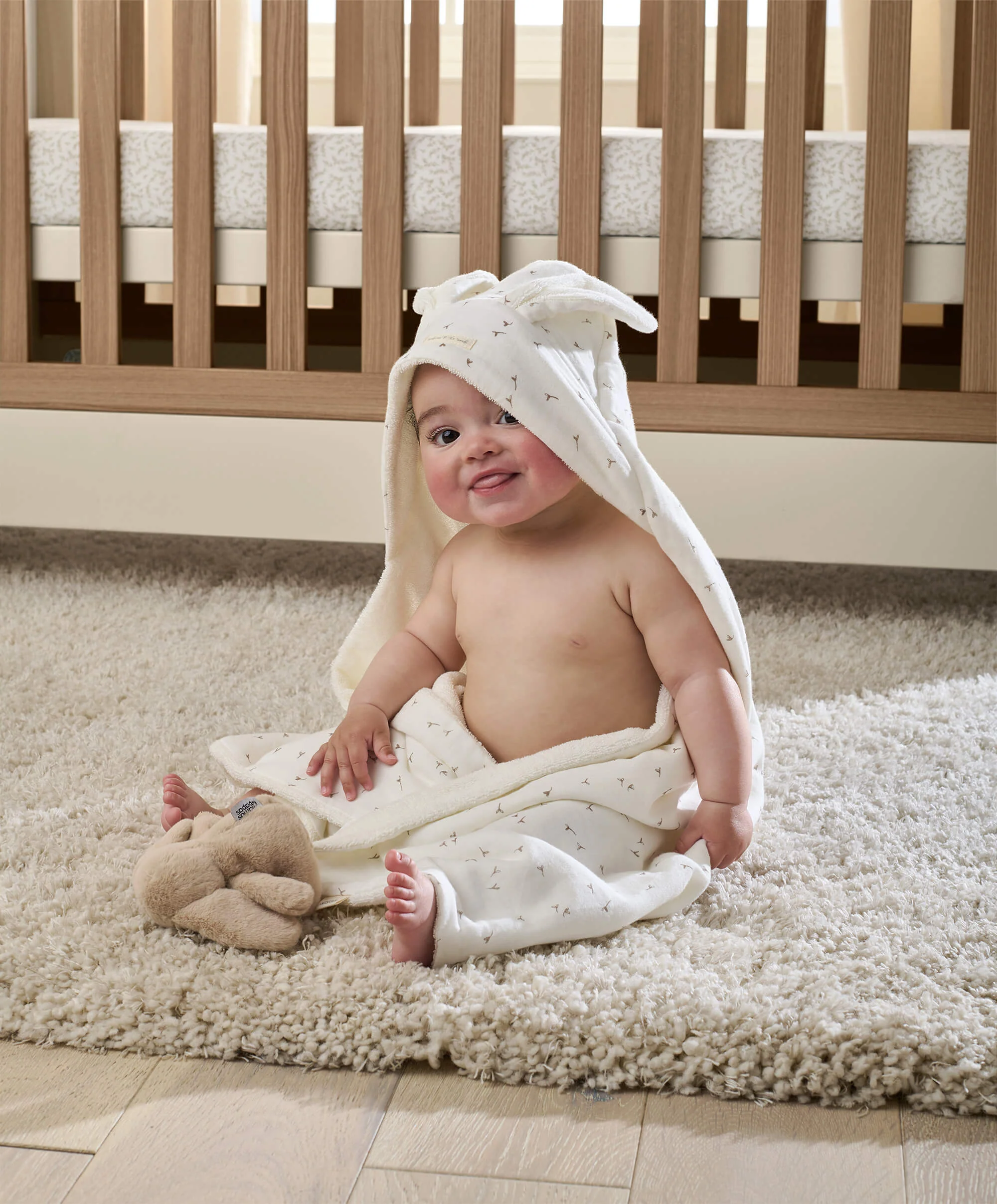 Hooded Towel - White - Welcome to the World Seedling - Image 3