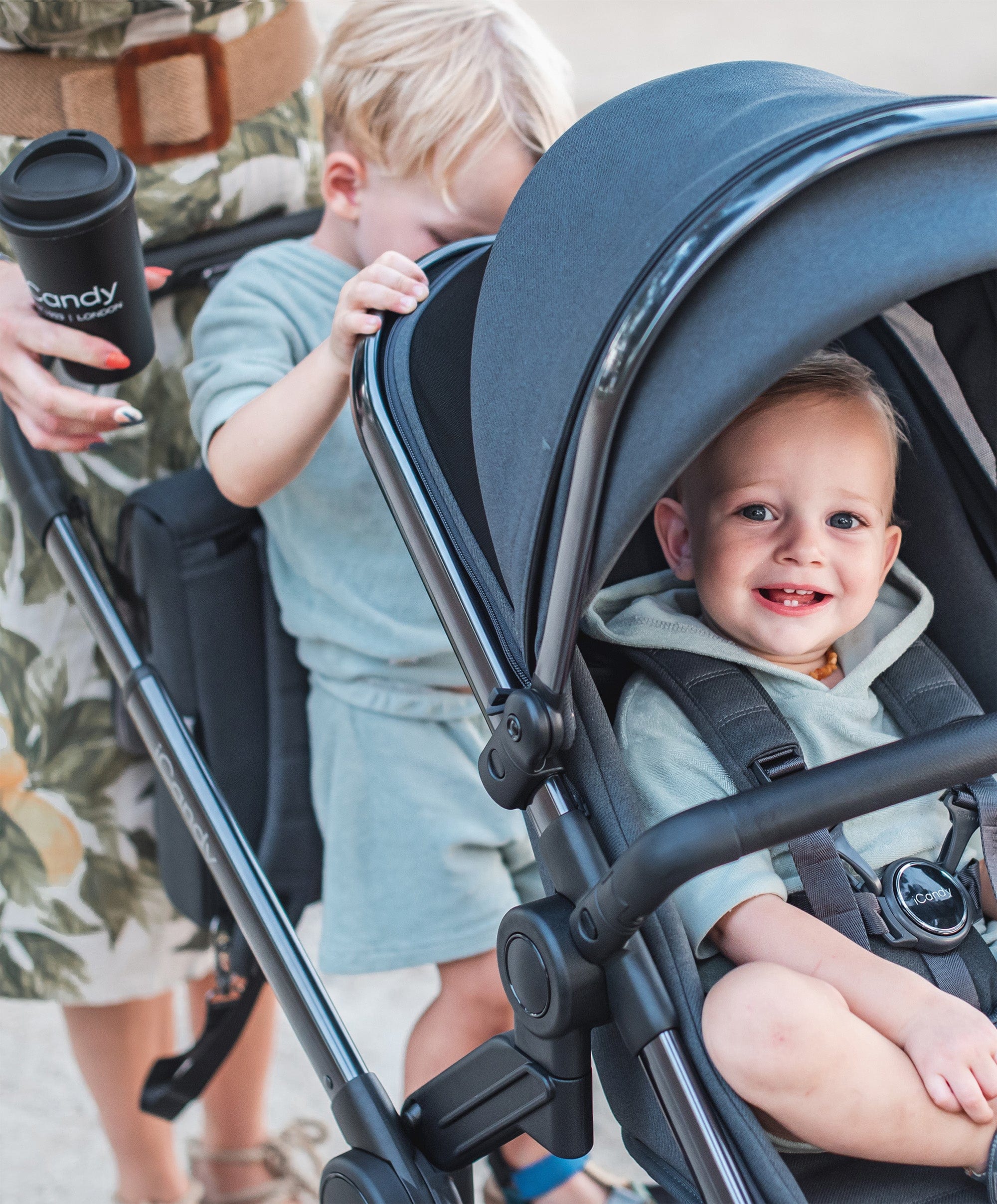 iCandy Peach 7 Complete Pushchair Bundle - Black - Image 10