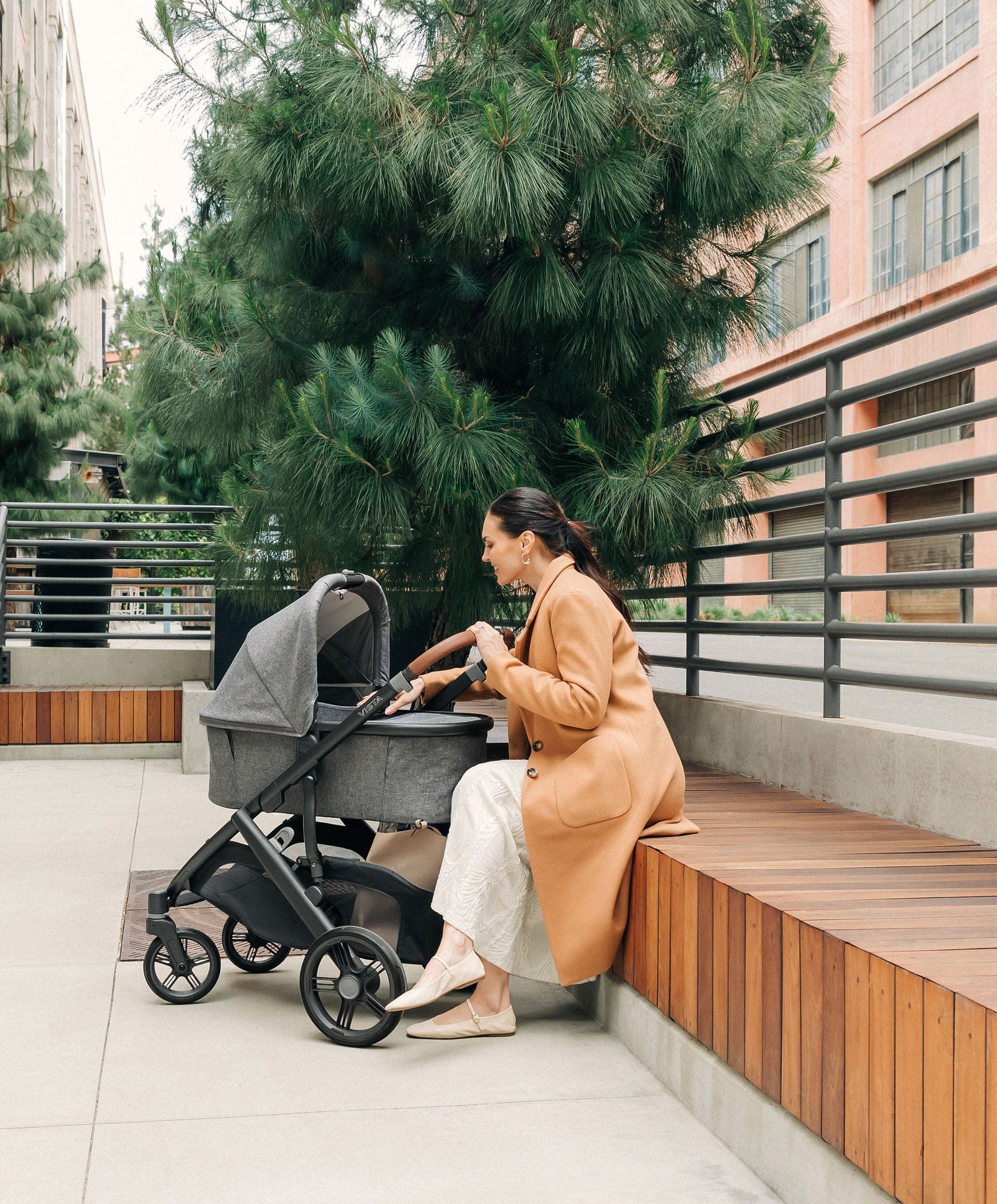 UPPAbaby Vista V3 Stroller Bundle with Cybex Cloud Car Seat - Liam - Image 11