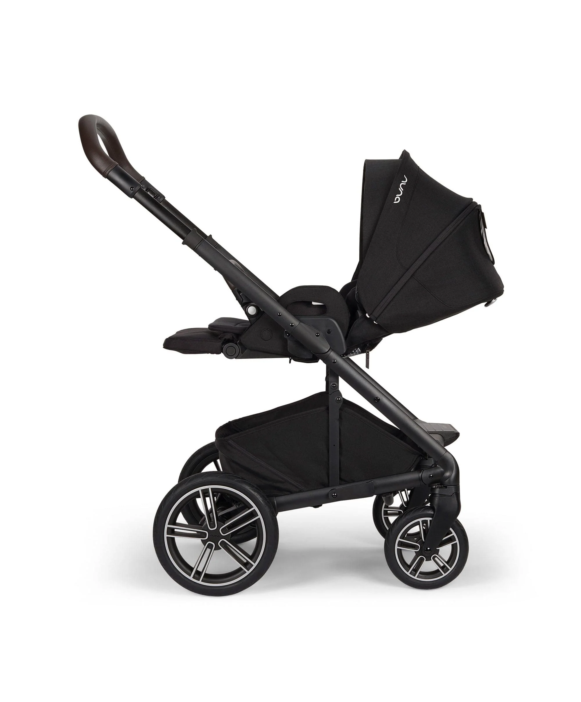 Nuna Mixx Next Pushchair Bundle With Nuna PIPA Urbn Car Seat – Caviar - Image 5