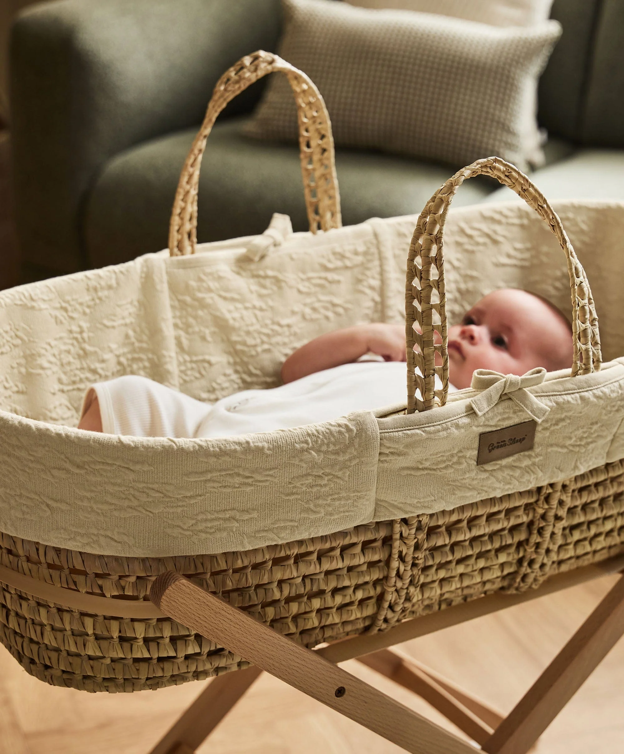 Little Green Sheep Furrow Knit Moses Basket & Mattress - Linen
