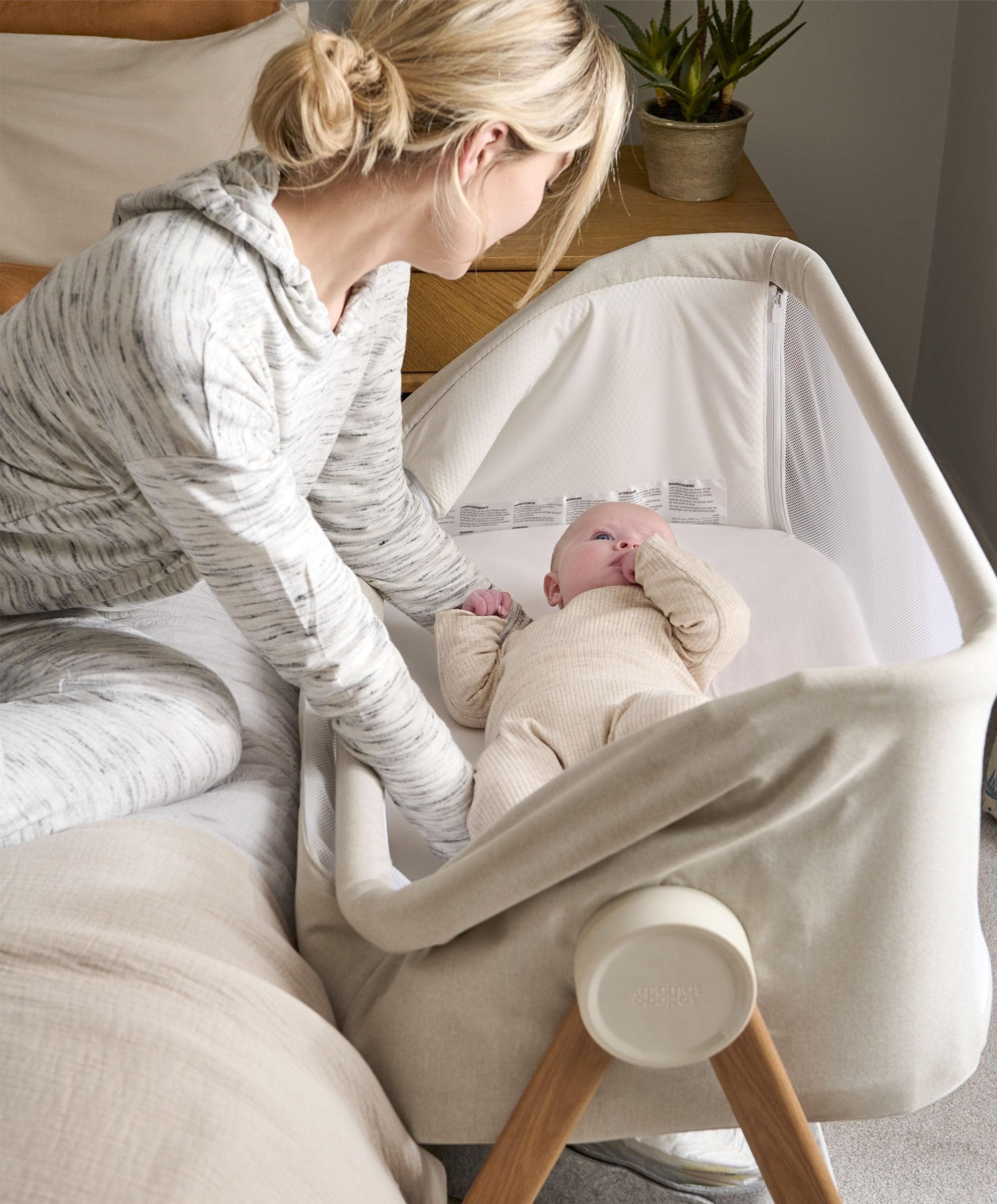 Lua Bedside Crib - Fawn - Image 2