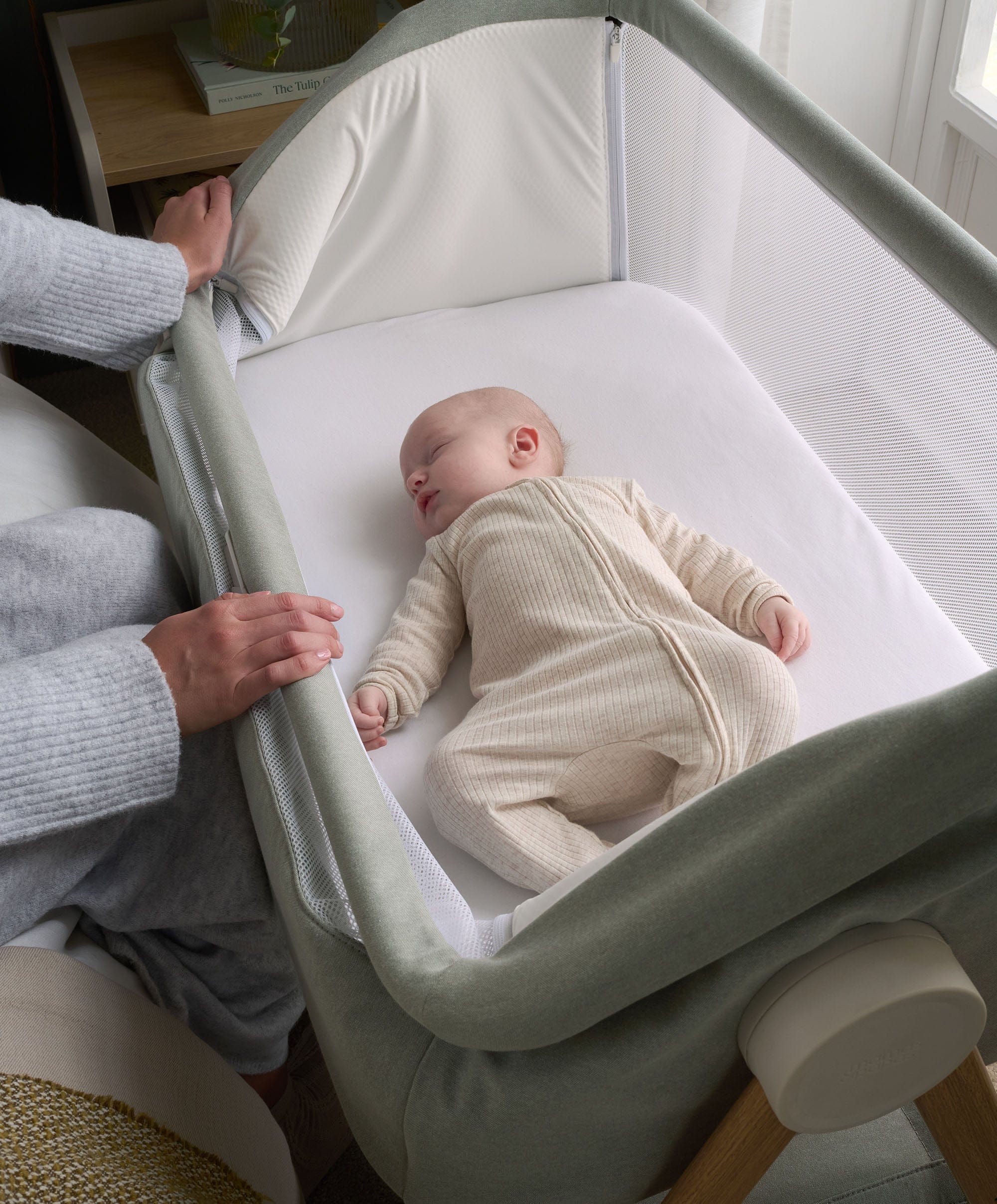 Lua Bedside Crib - Sage - Image 5