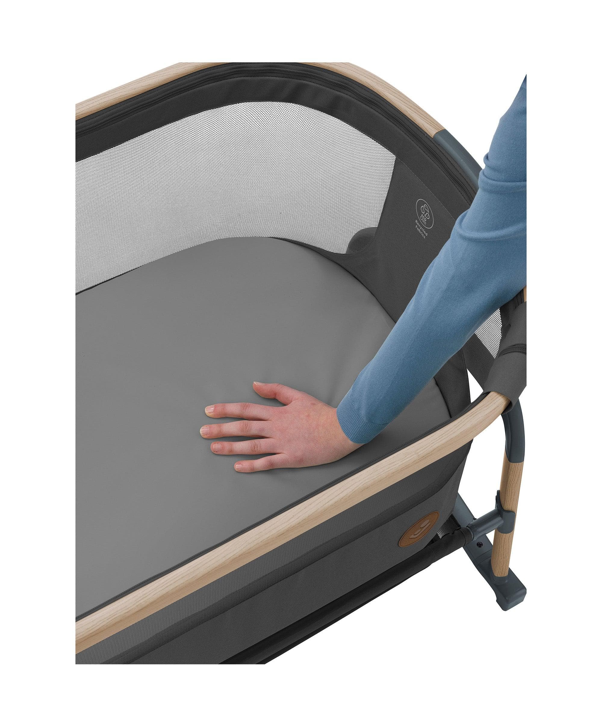 Maxi-Cosi Iora Air Bedside Crib - Beyond Graphite - Image 10