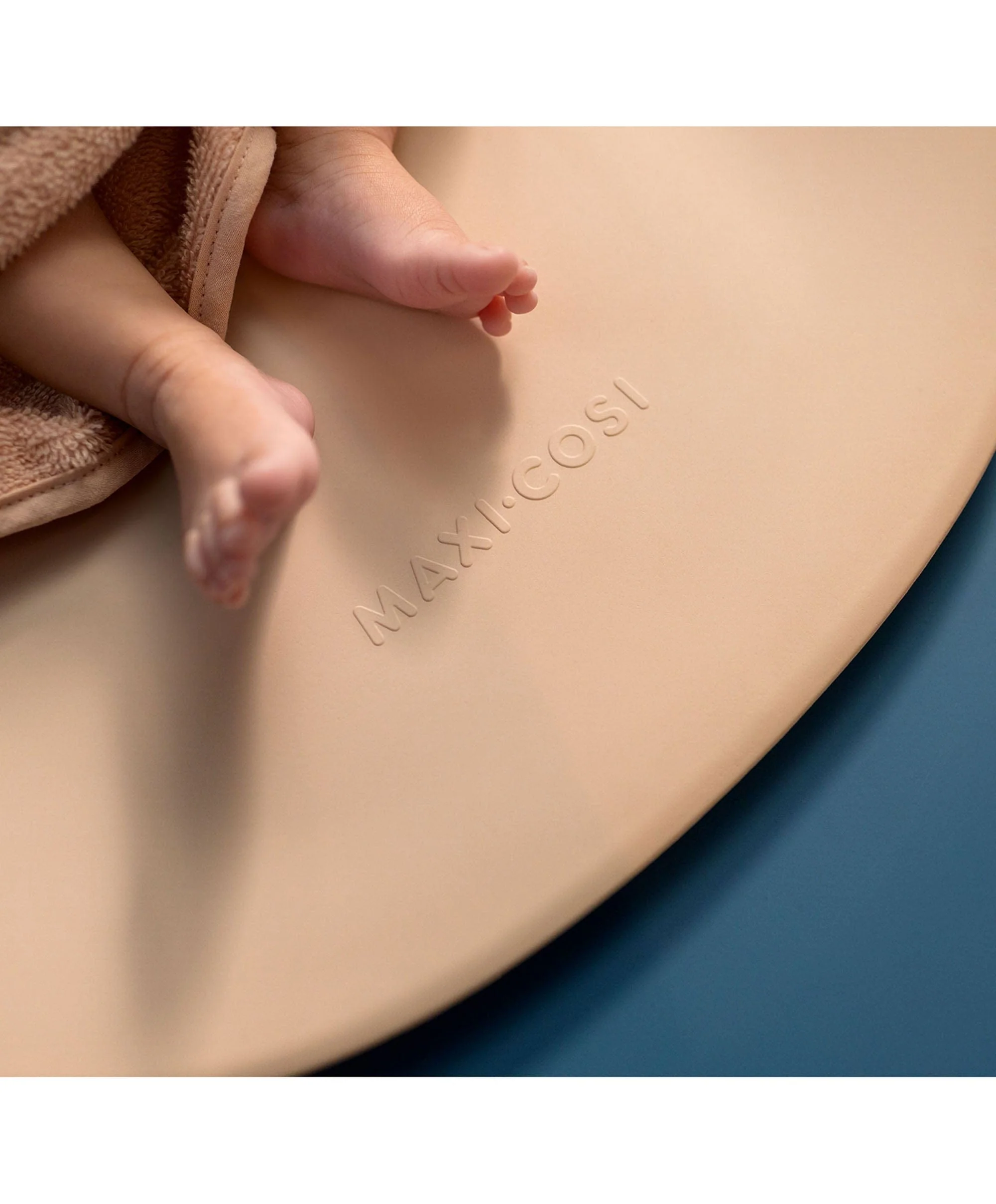 Maxi-Cosi Mavis Changing Mat - Muted Terra - Image 5