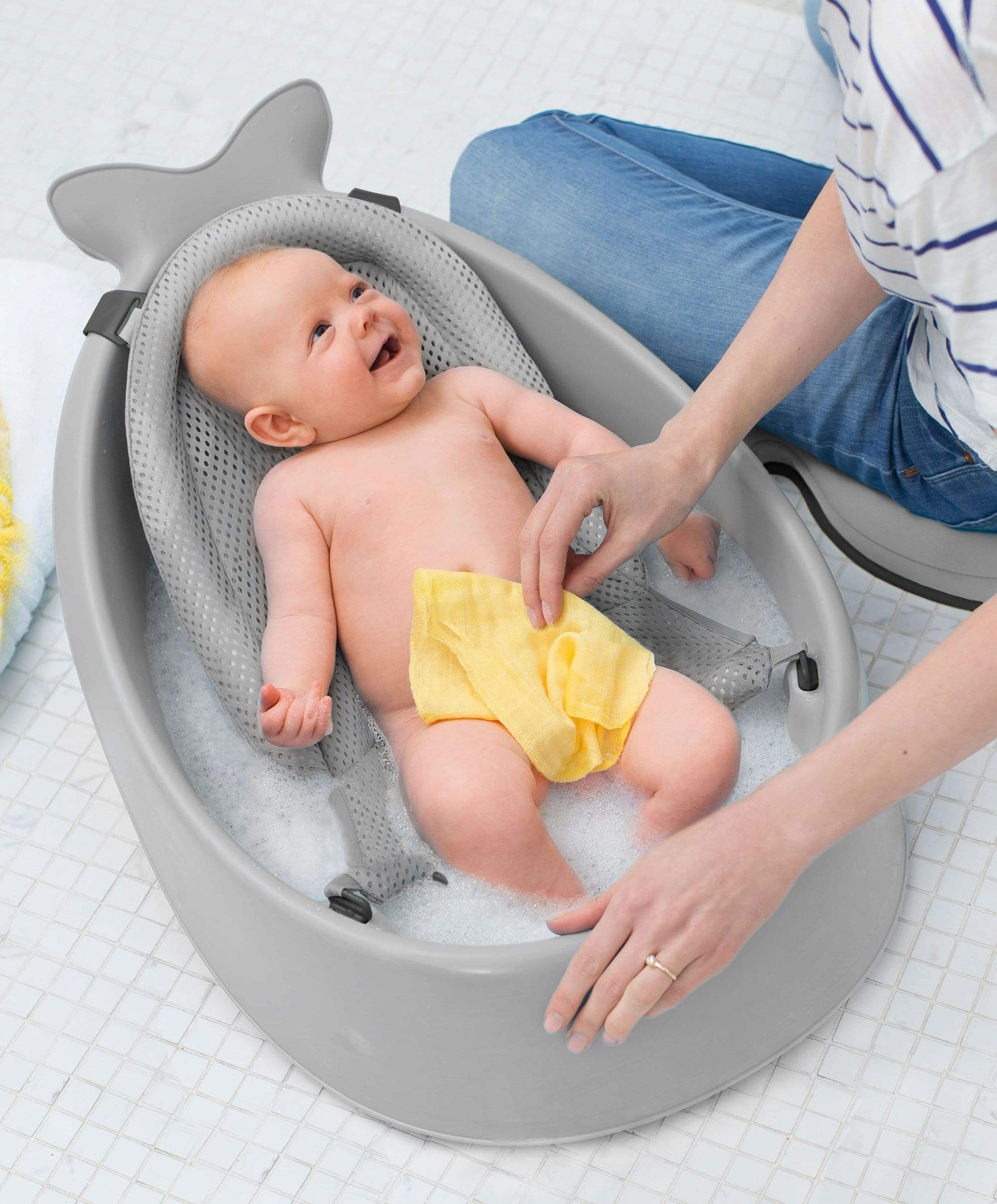 Moby 3 Stage Baby Bath - Grey - Image 3