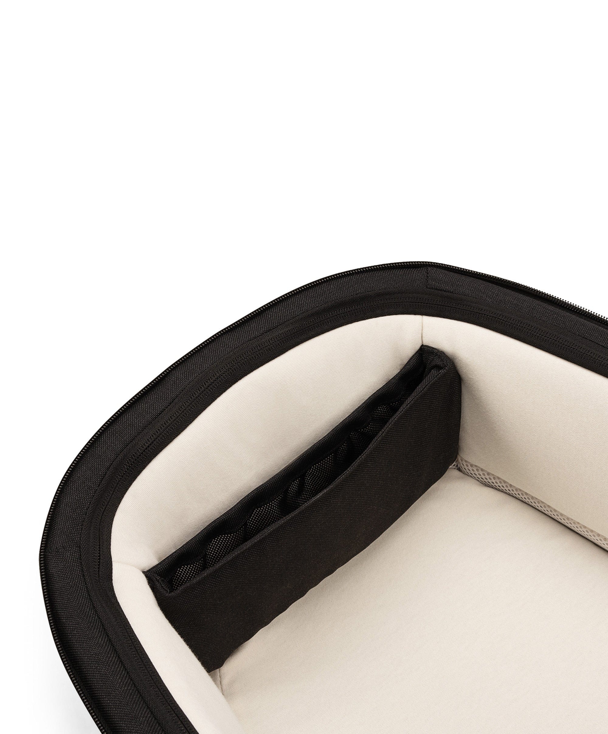 Nuna Lytl Carrycot - Caviar - Image 6