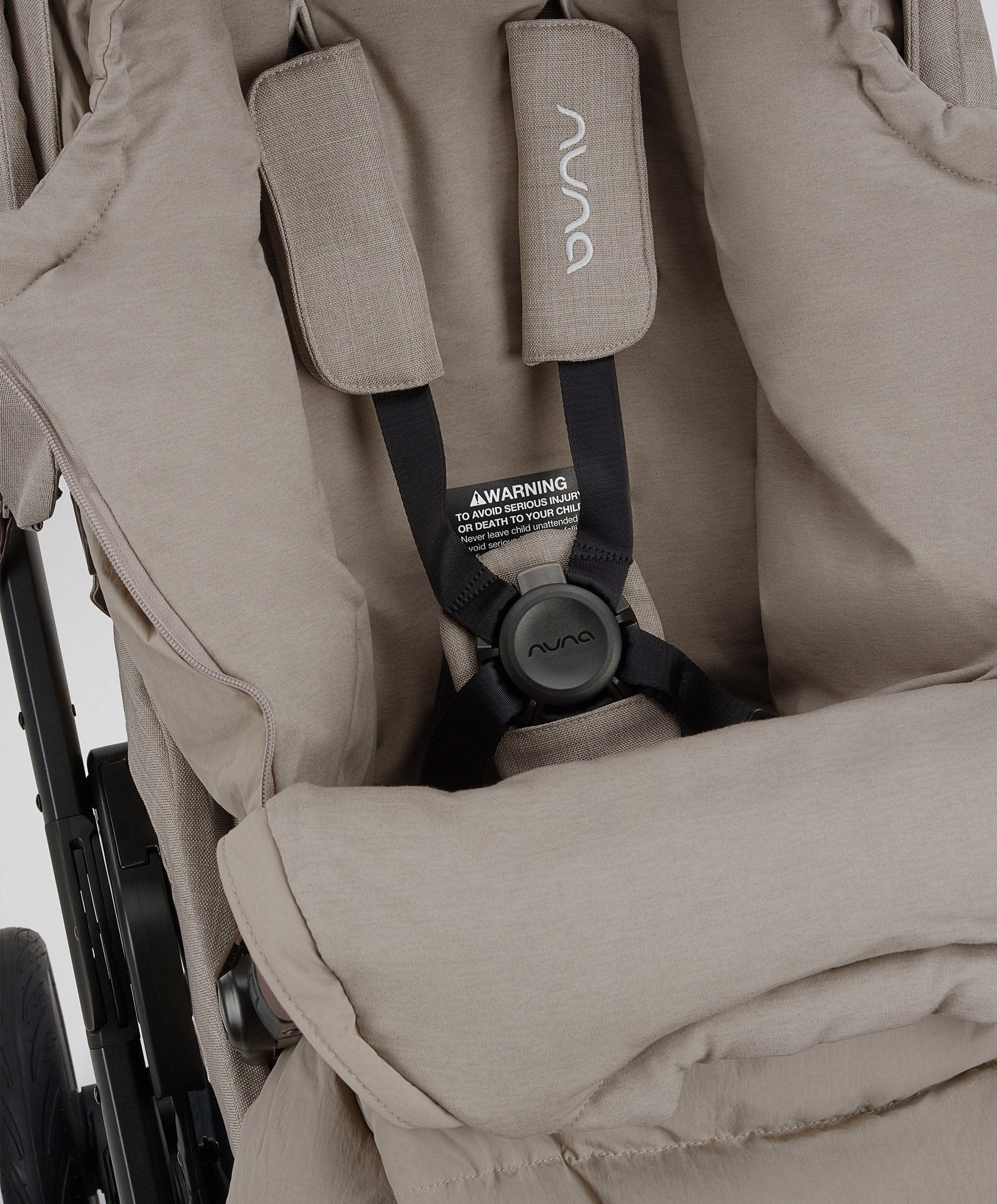 Nuna Winter Strolller Footmuff Set with Gloves & Bag - Chateau - Image 4