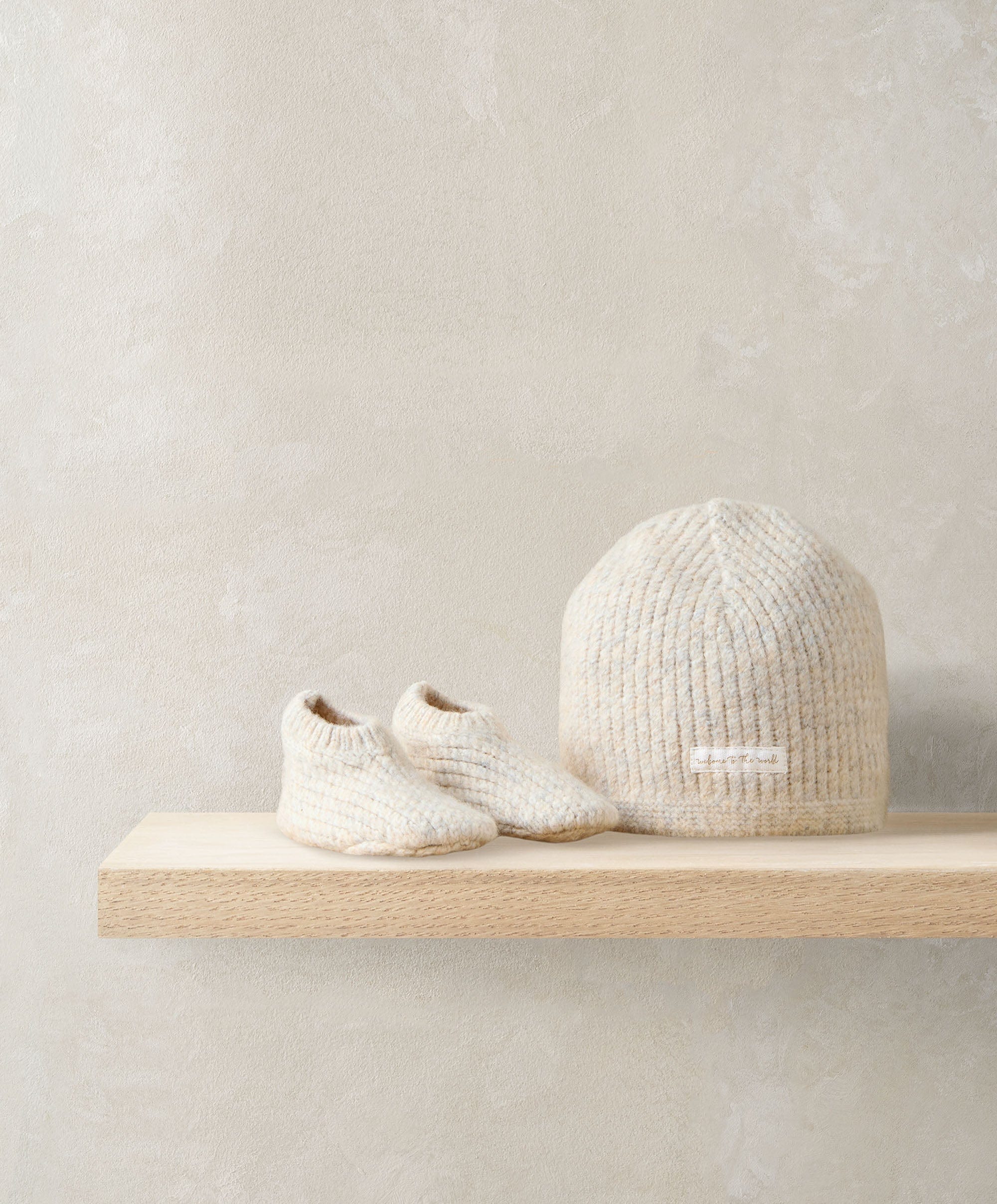 Waffle Knit Hat & Booties Set  (2 Pieces) - Oatmeal