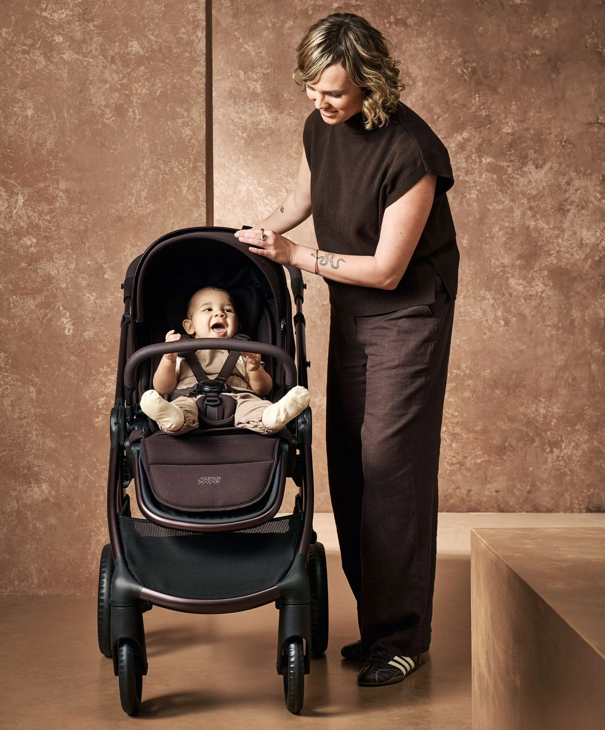 Ocarro 2 Pushchair Ultimate Newborn Bundle with Maxi-Cosi Pebble 360 Pro2 & Base (14 Pieces) - Americano - Image 2