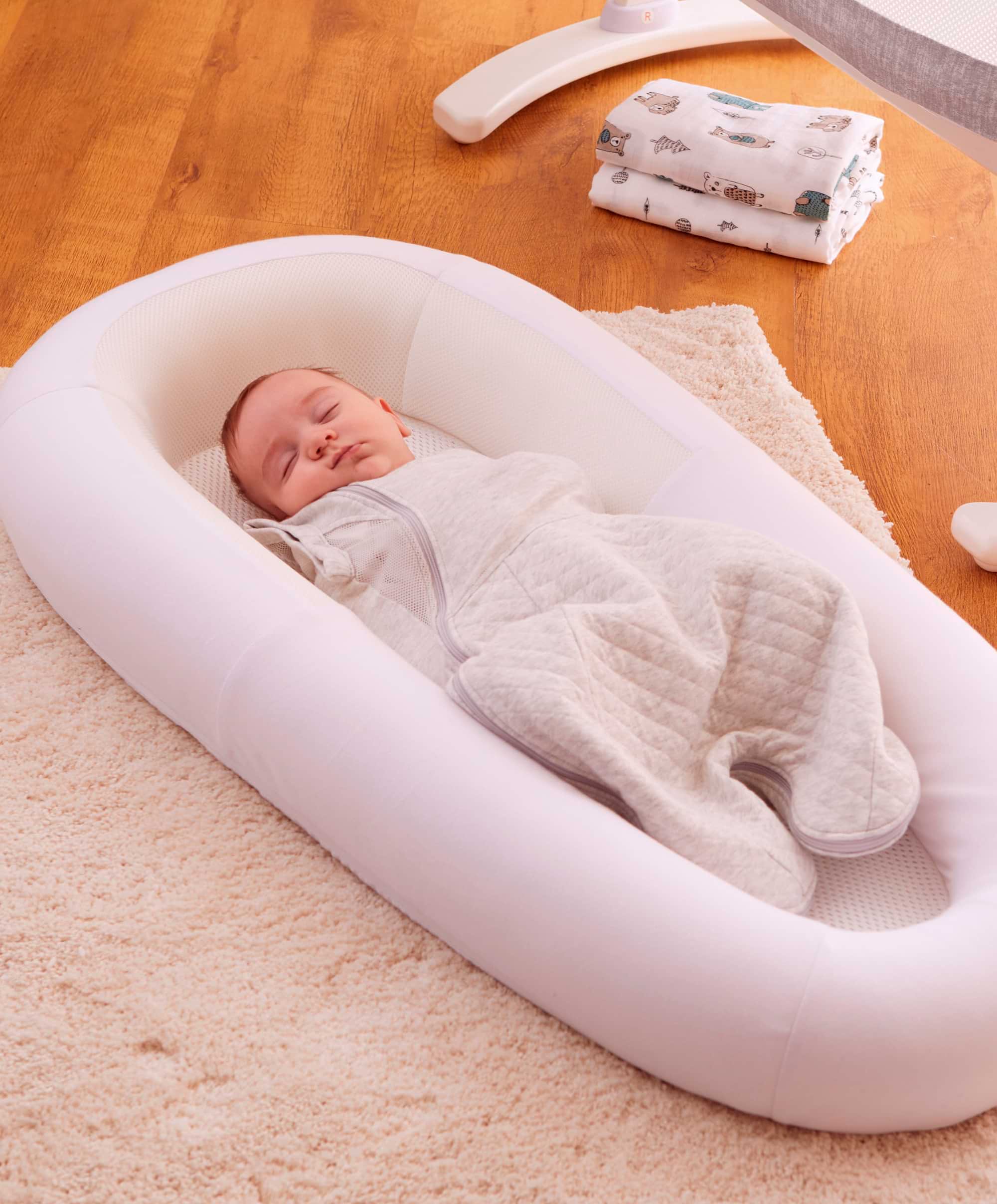 Purflo Sleep Tight Baby Bed - Soft White - Image 5
