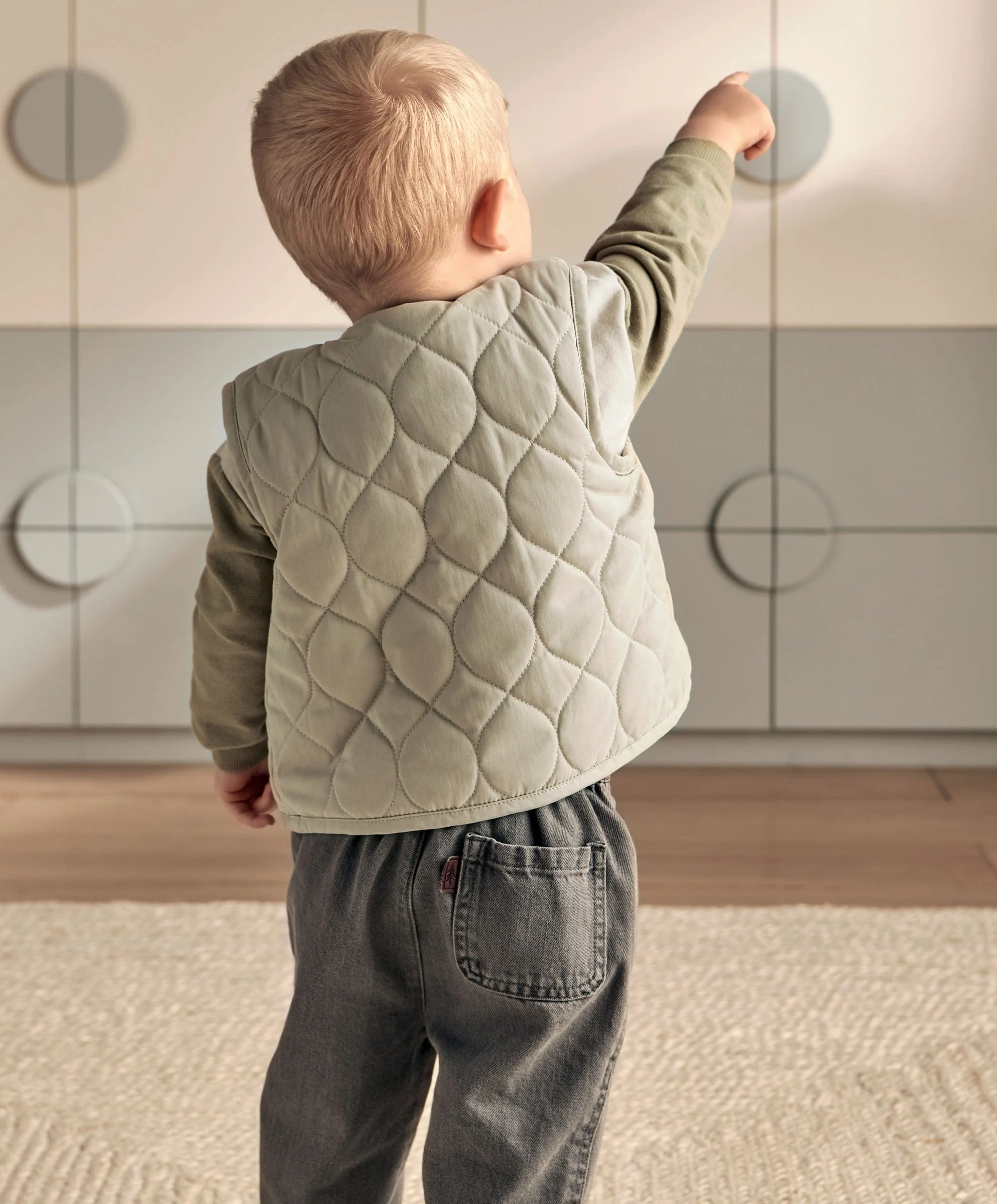 Quilted Gilet - Beige - Image 3