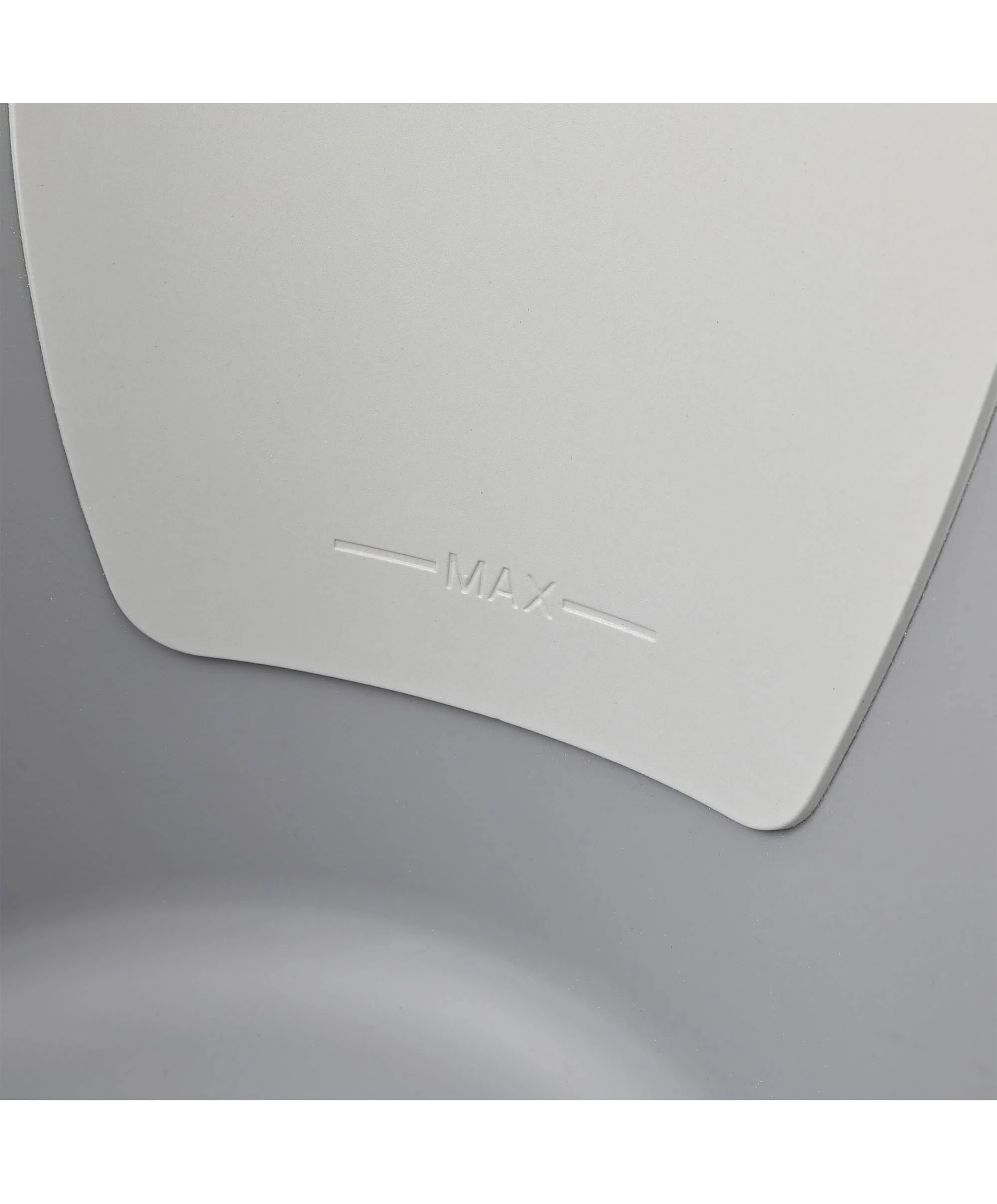 Shnuggle Baby Bath with Plug - Pebble Grey - Image 6