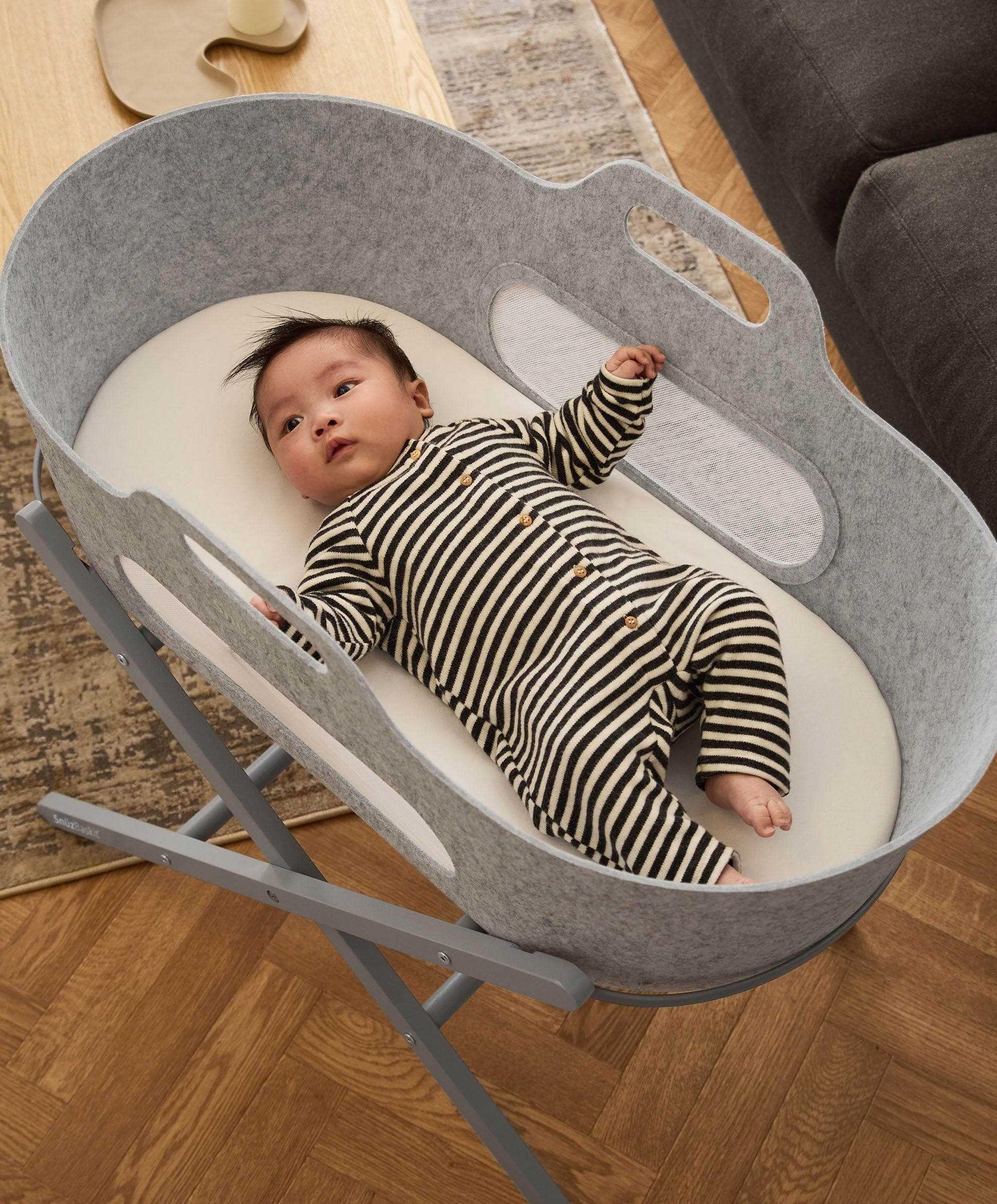 SnuzBaskit Moses Basket & Stand - Light Grey/Dove - Image 2