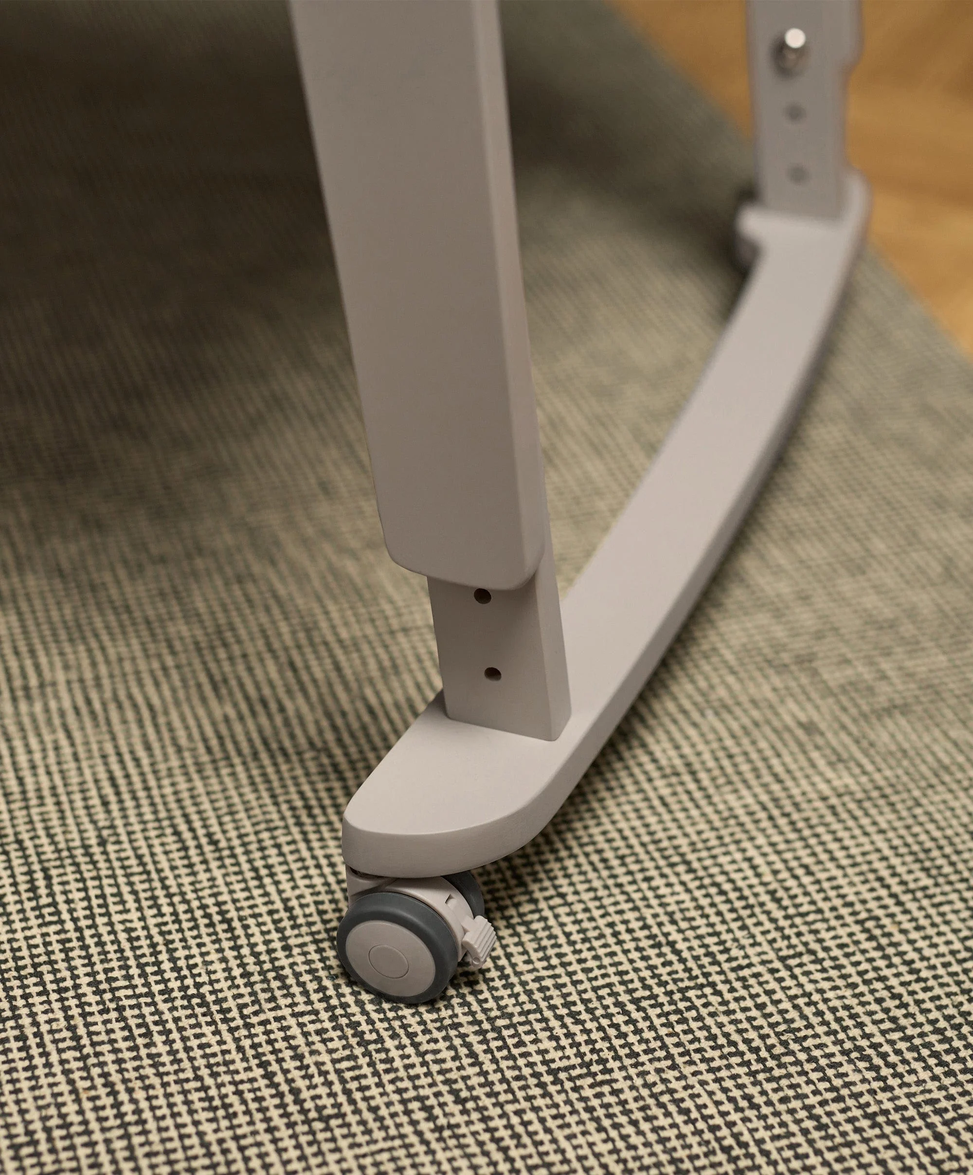 SnuzPod Studio Bedside Crib - Oslo - Image 6