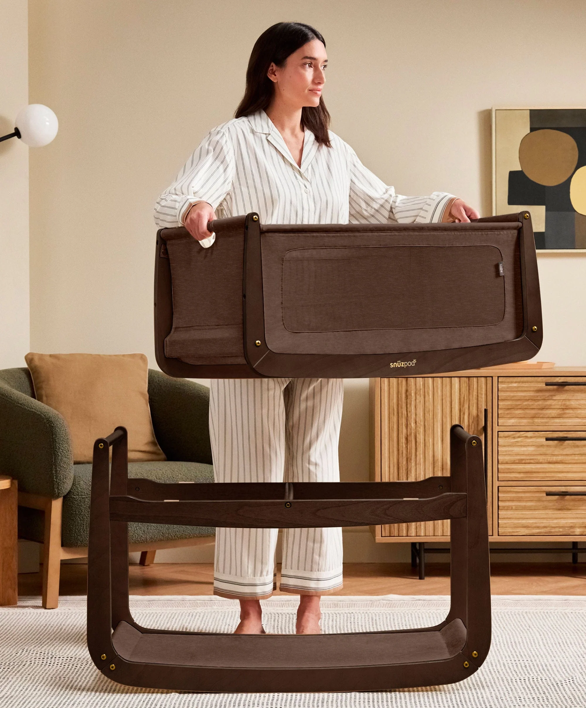 SnuzPod 5 Bedside Crib - Chocolate - Image 7