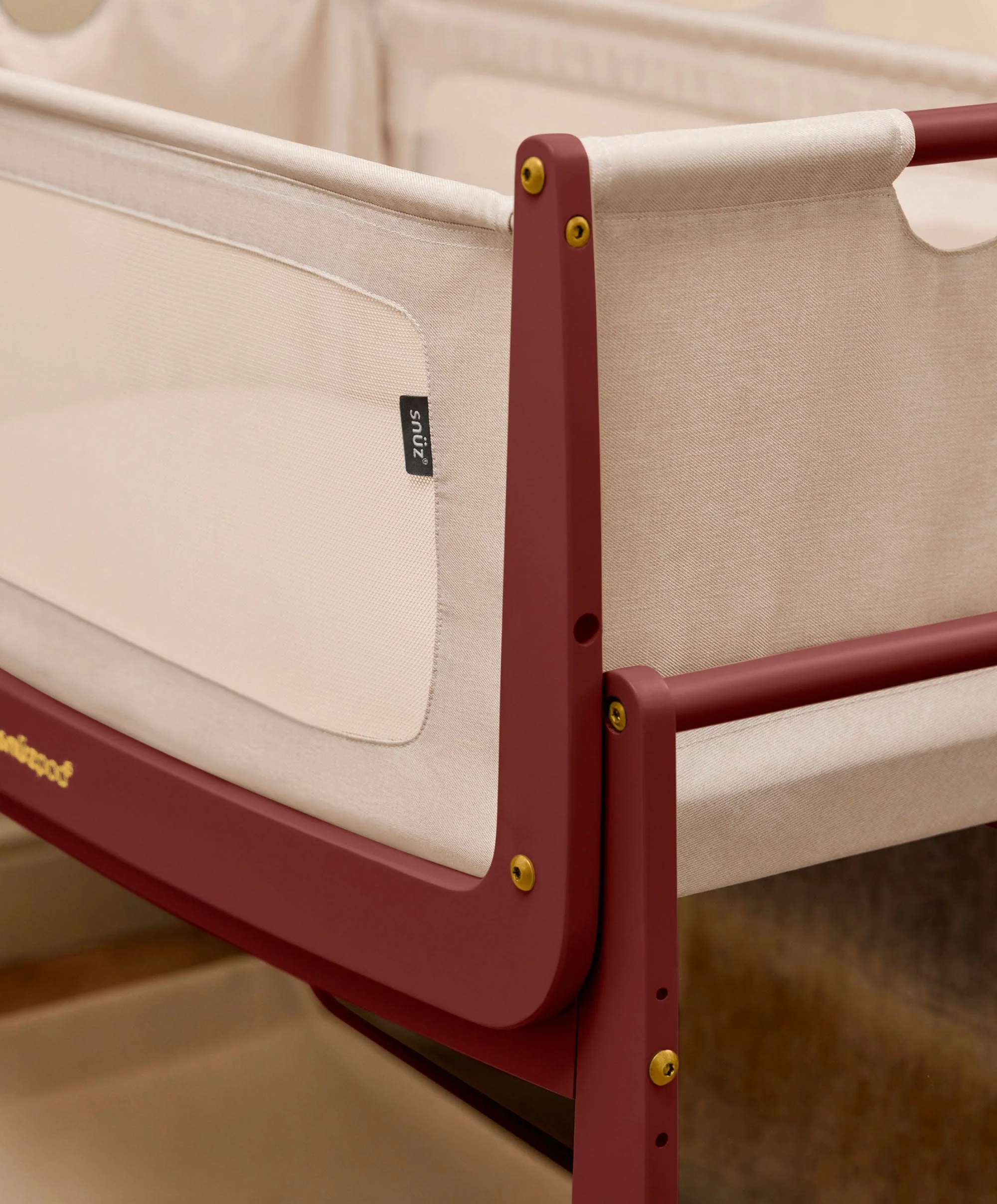 SnuzPod 5 Bedside Crib - Rouge - Image 6