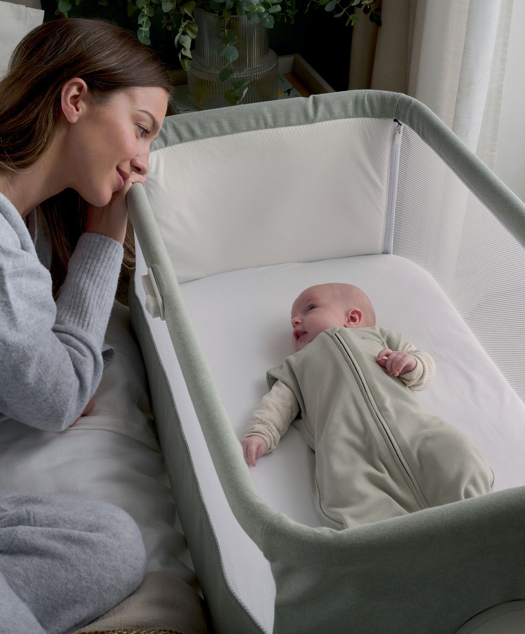 Dreampod Swaddle  (1.0 Tog) - Sage - Image 4