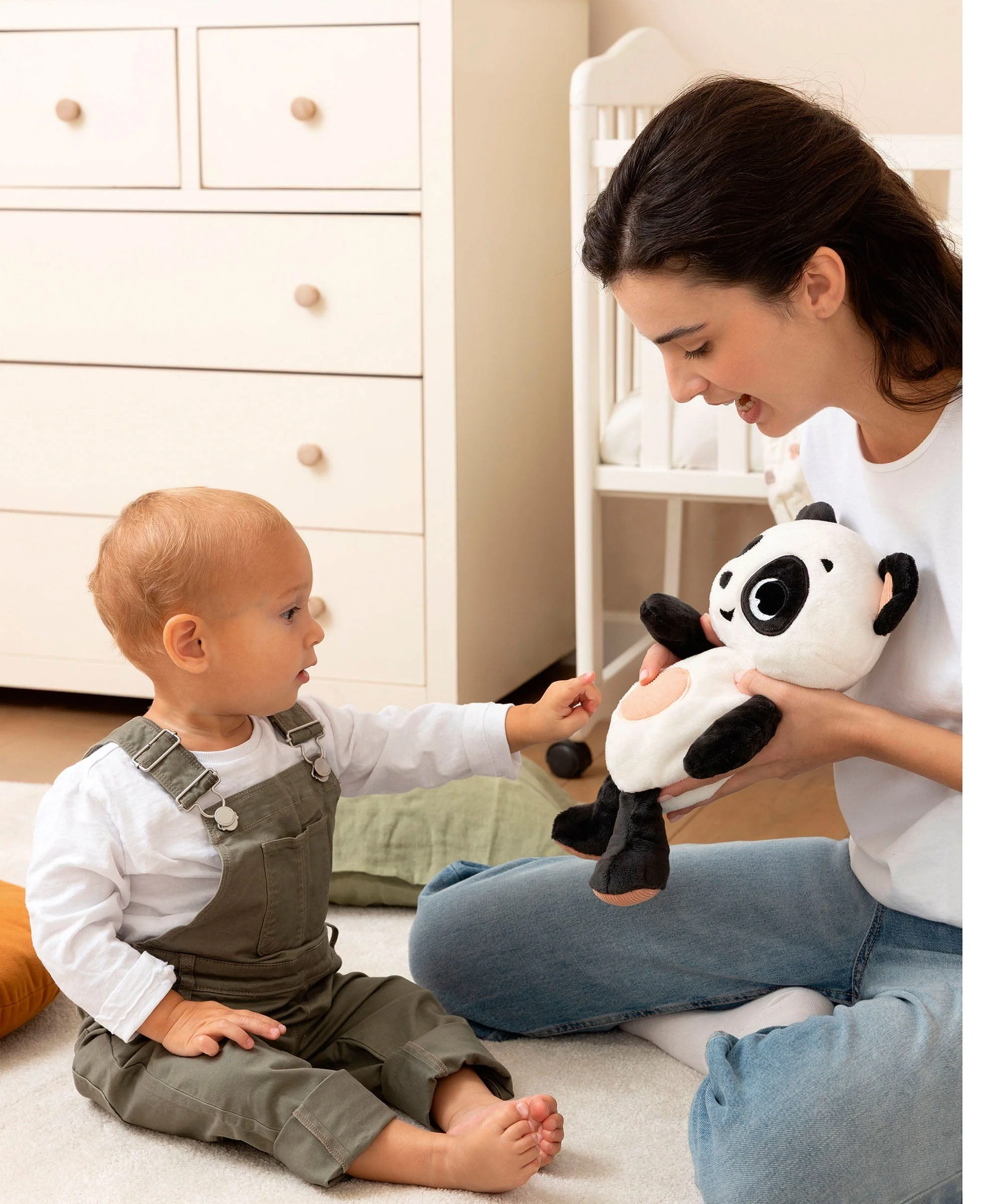 Tiny Love Snuggly Buddy - Panda - Image 10
