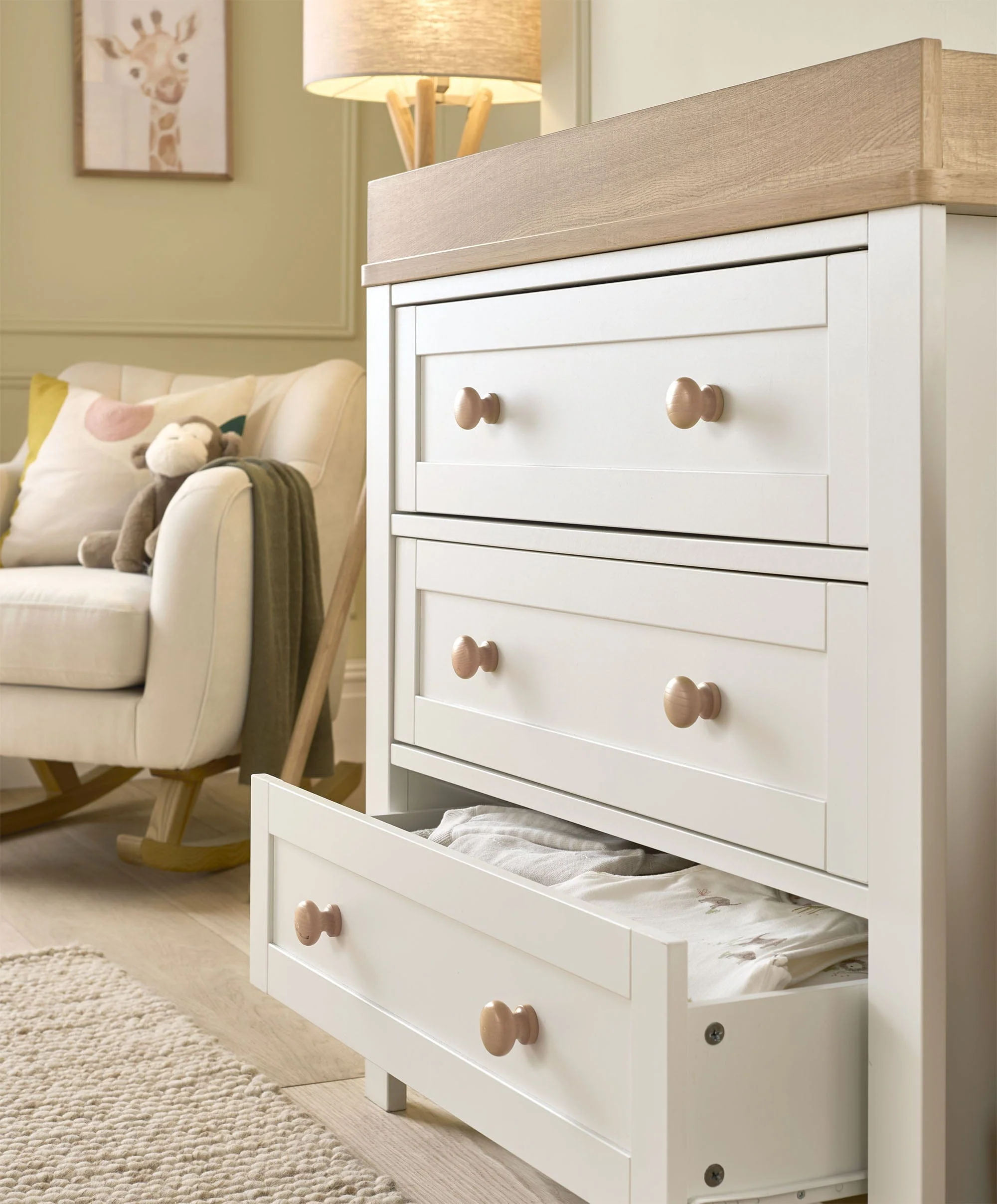 Wedmore 3 Piece Cotbed Range with Dresser Changer & Wardrobe - White/Oak - Image 4